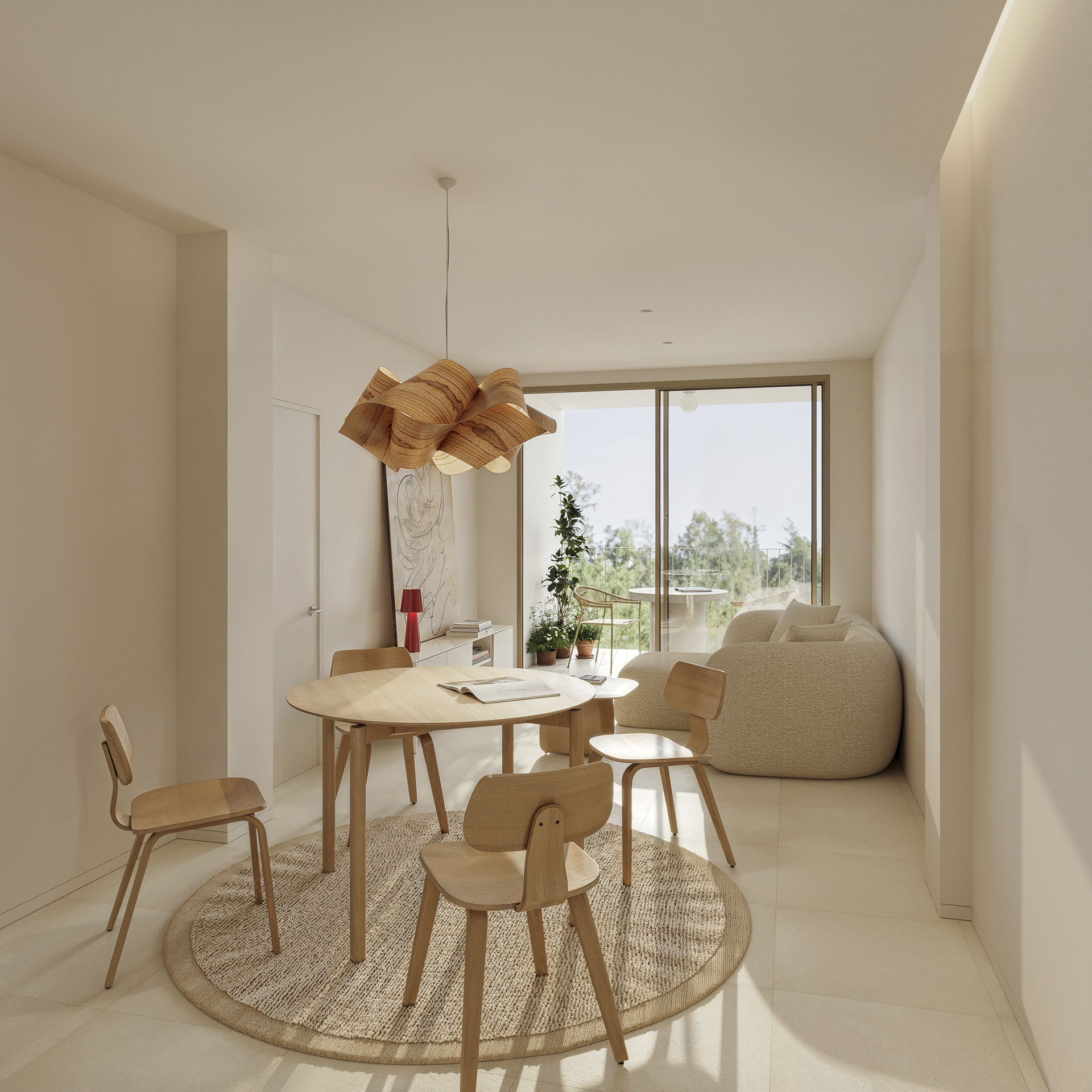 Located in the charming town of Jacarilla, this residential complex offers a selection of 37 homes d