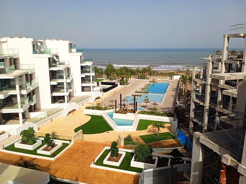 Located in the charming town of Dénia, this exclusive residential offers a privileged setting on the