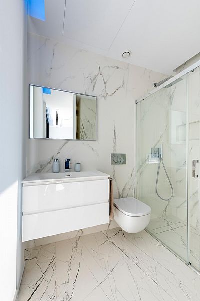 Terrace in villa for sale in Calpe