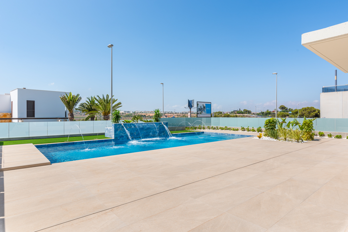 Terrace in villa for sale in Dehesa de Campoamor