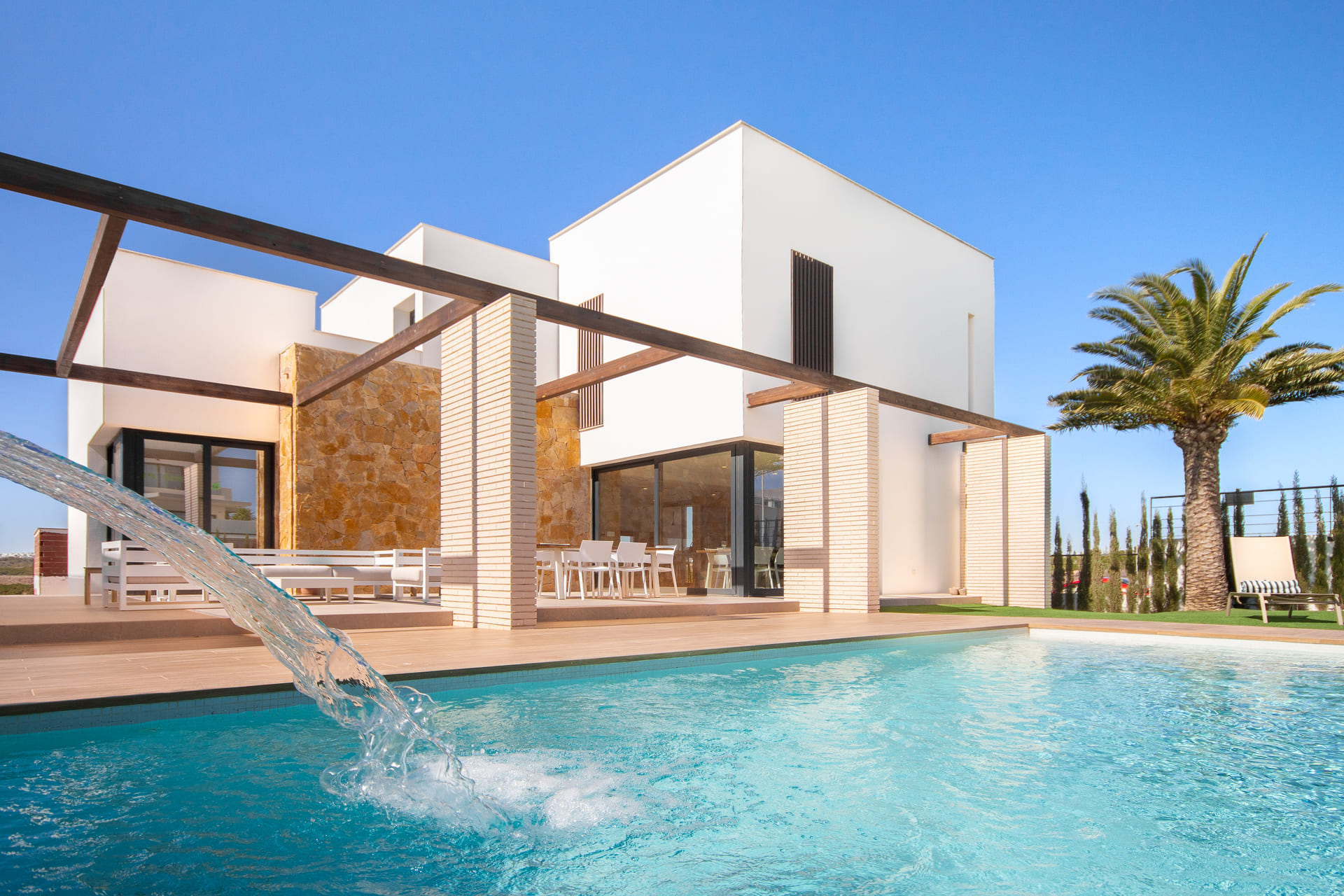 Kitchen in villa for sale in Orihuela Costa