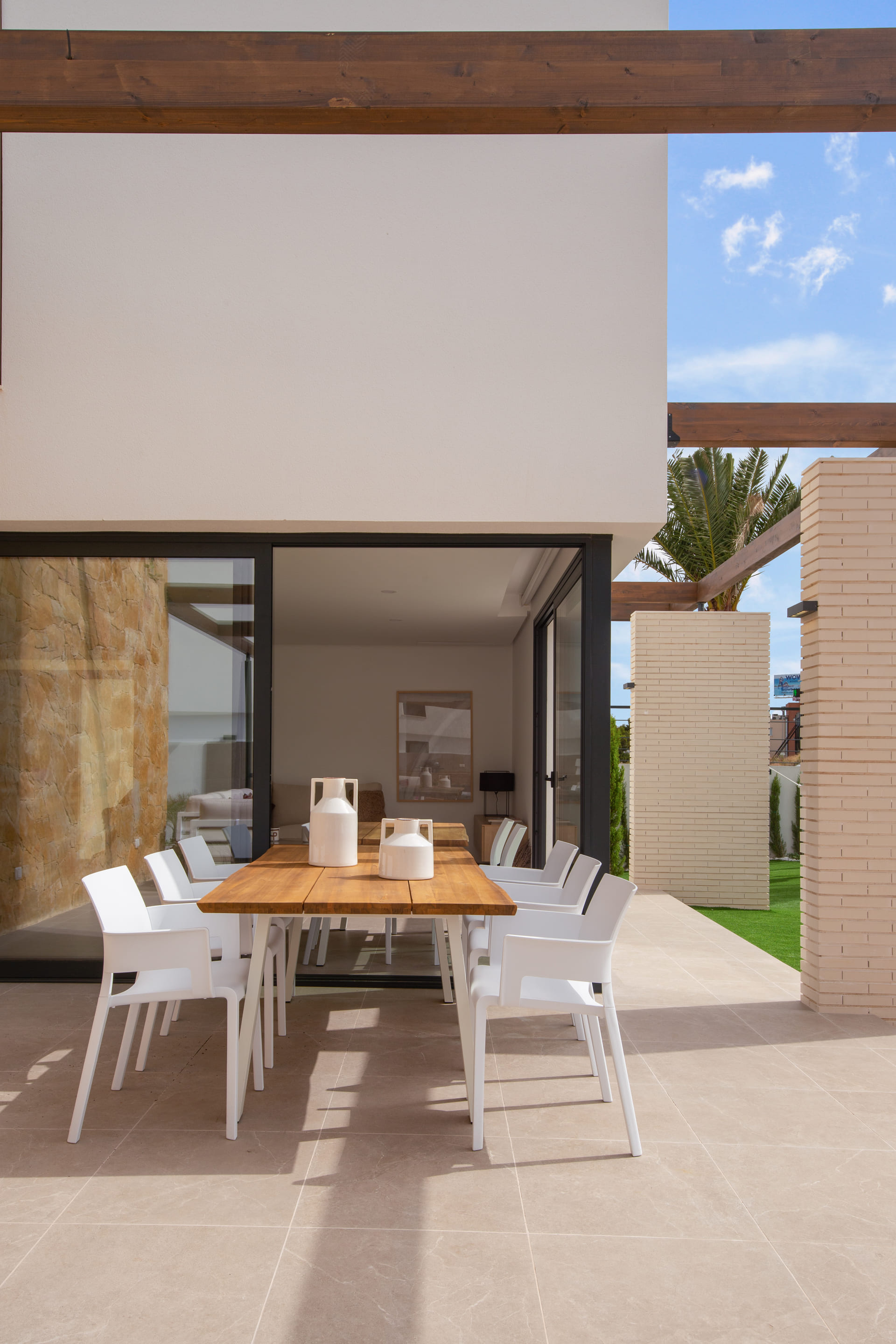 Garden in villa for sale in Orihuela Costa