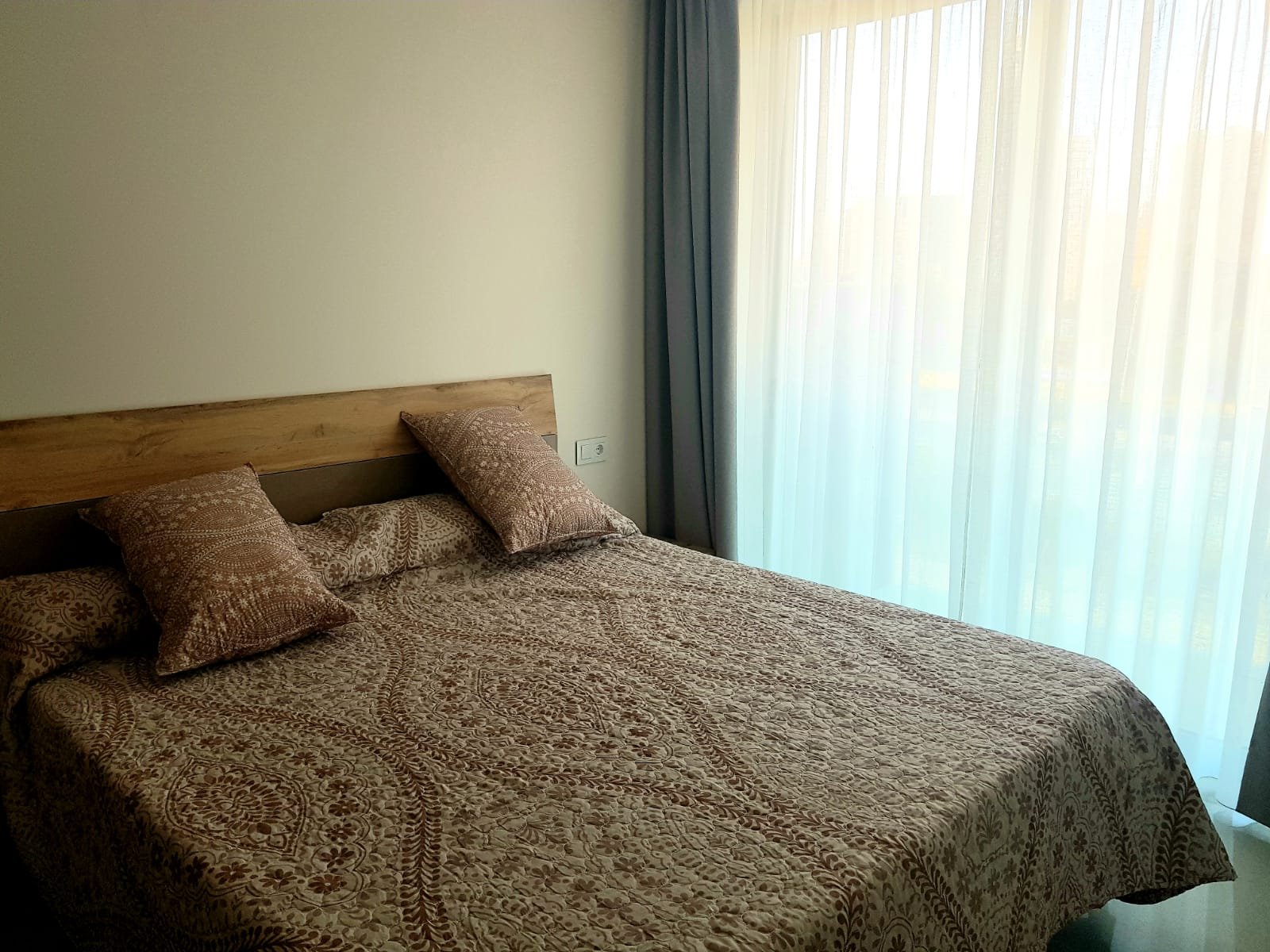 Master bedroom in apartment for sale in La Cala