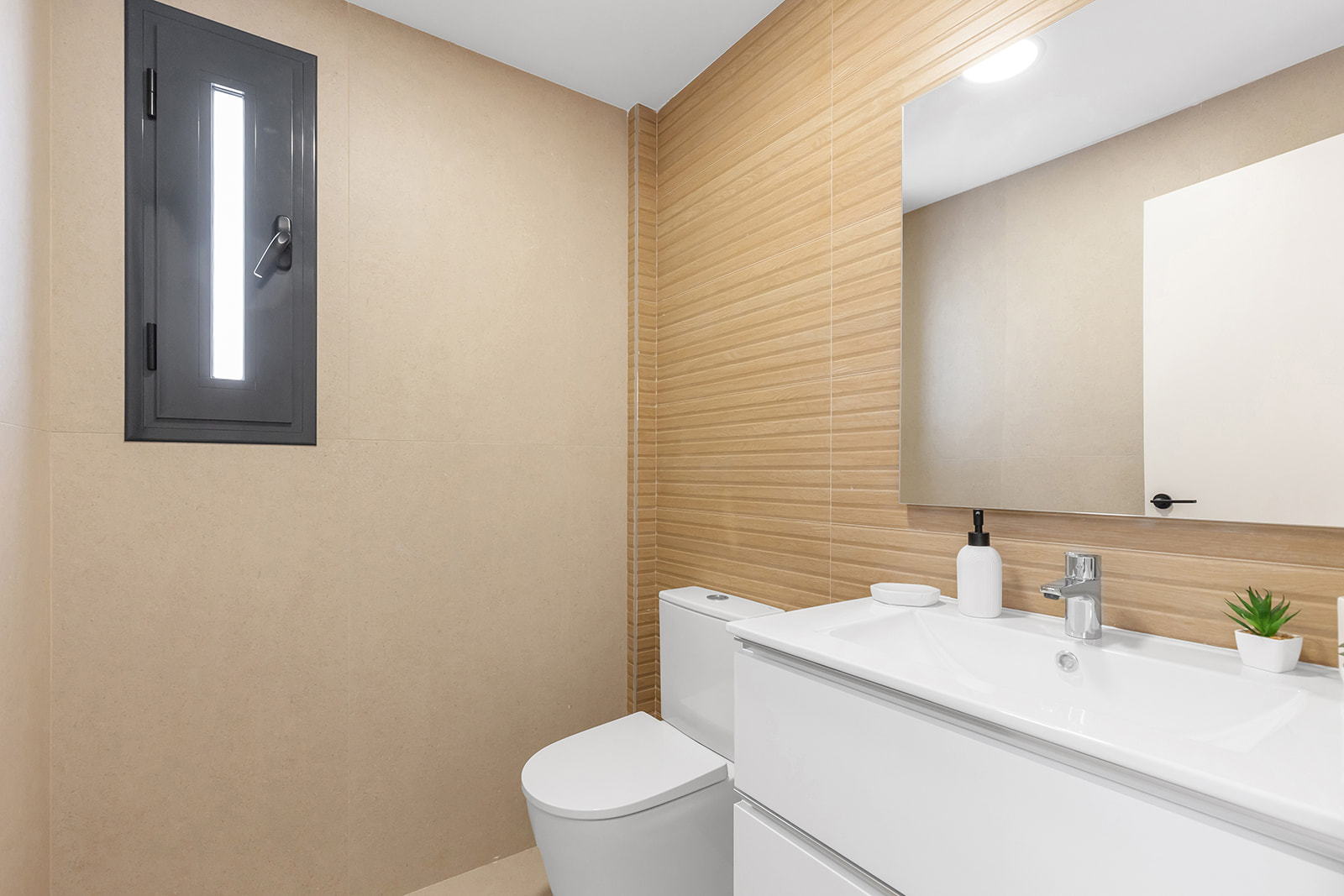 Bathroom in terraced for sale in Rafal