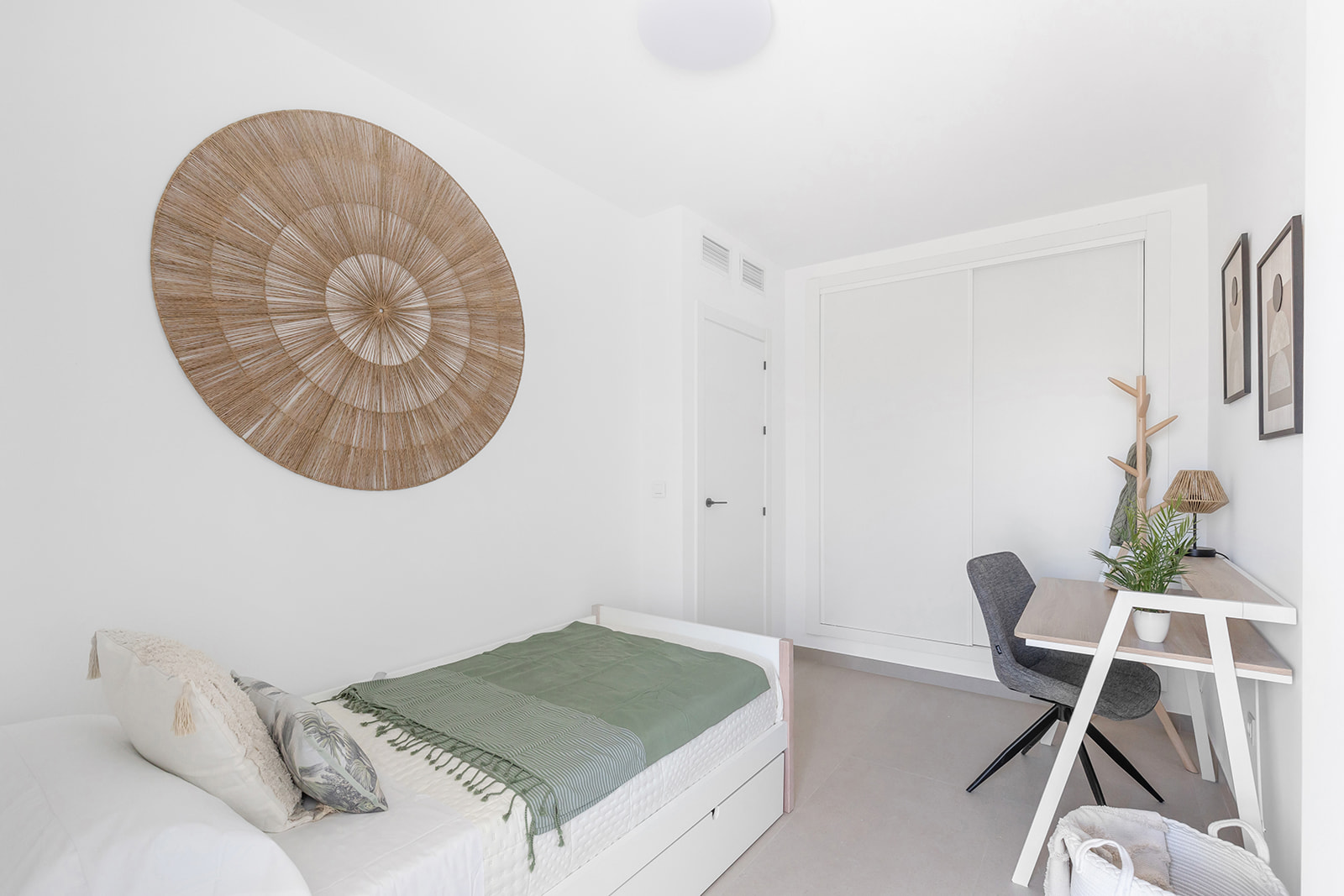 Master bedroom in terraced for sale in Rafal
