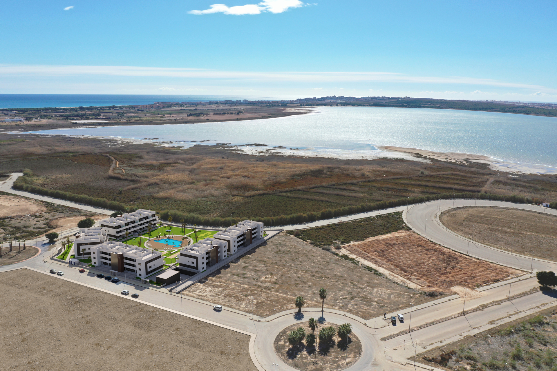Bathroom in apartment for sale in Guardamar del Segura