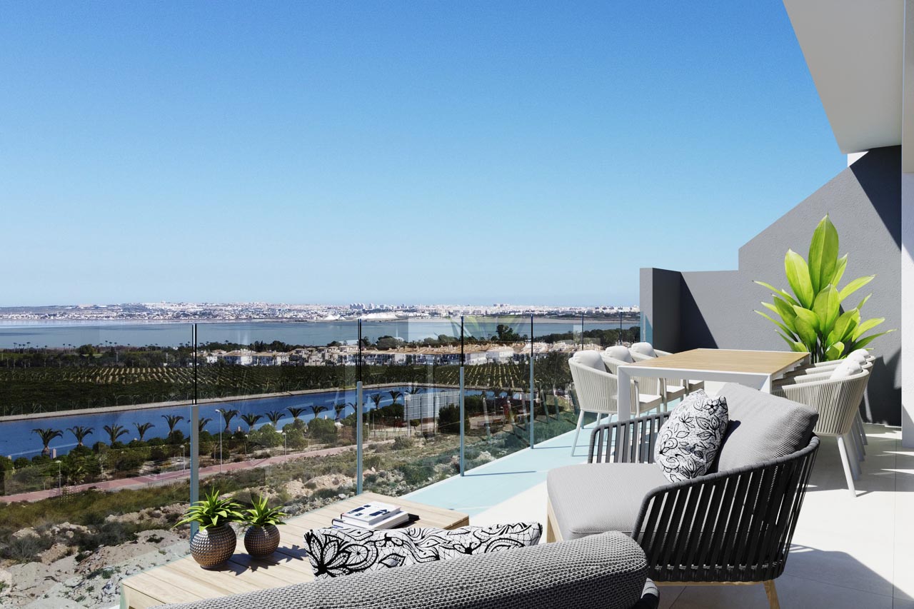 Exterior view in penthouse for sale in Torrevieja