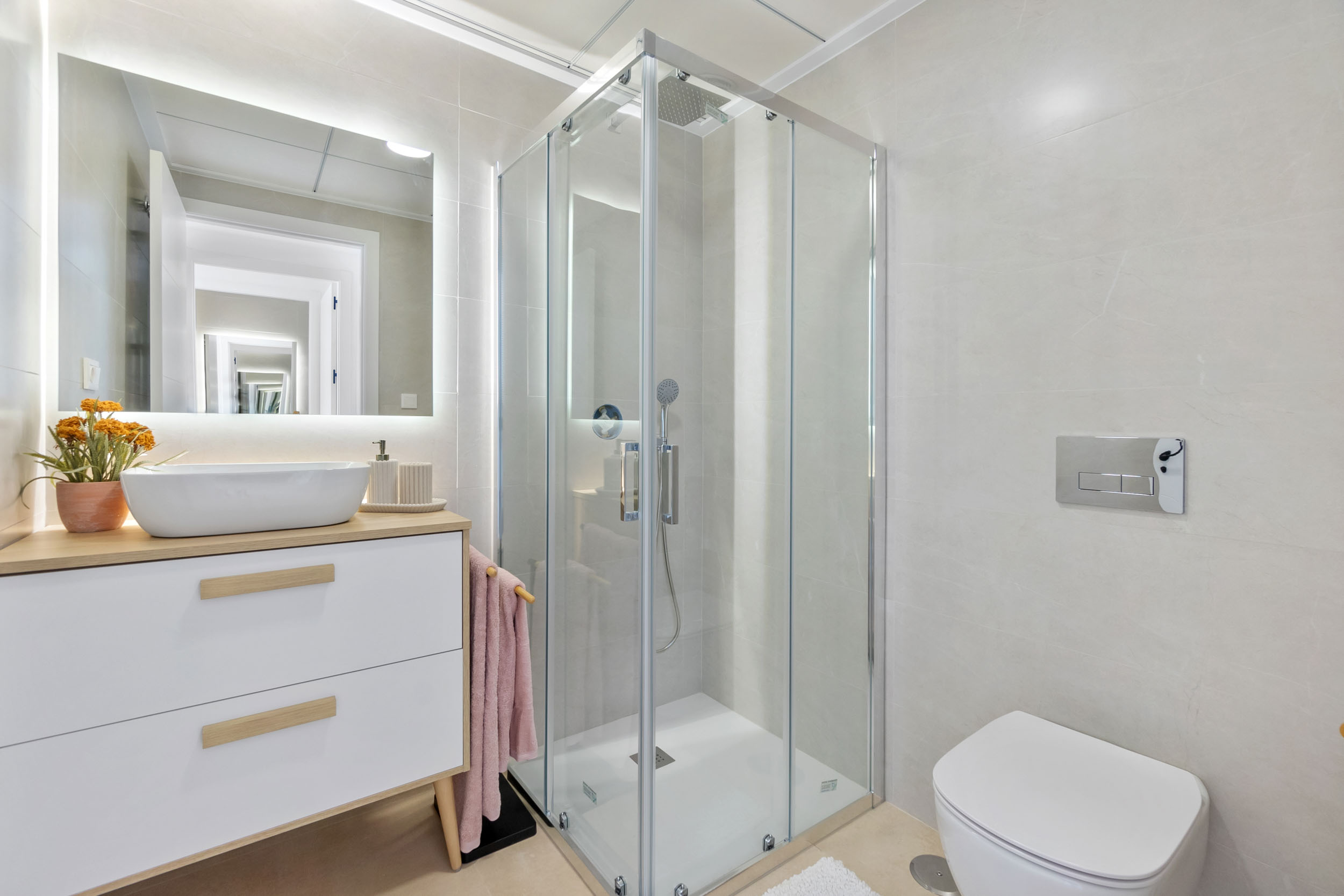 Bedroom in low_bungalow for sale in Torrevieja