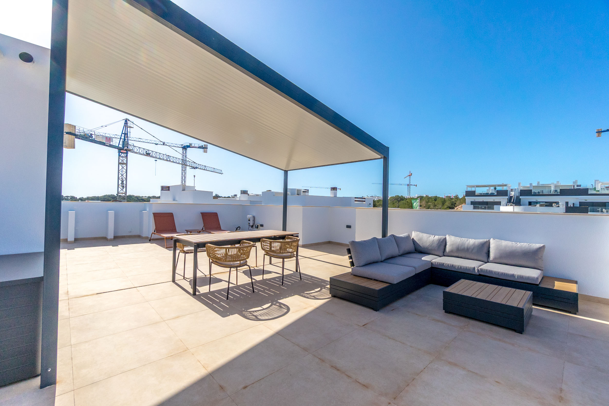 Dining area in low_bungalow for sale in Torrevieja
