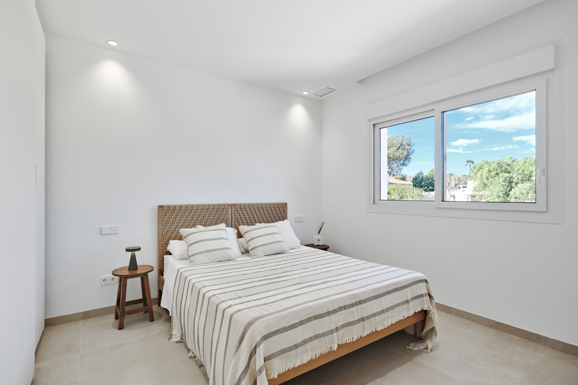Pool area in villa for sale in Orihuela Costa