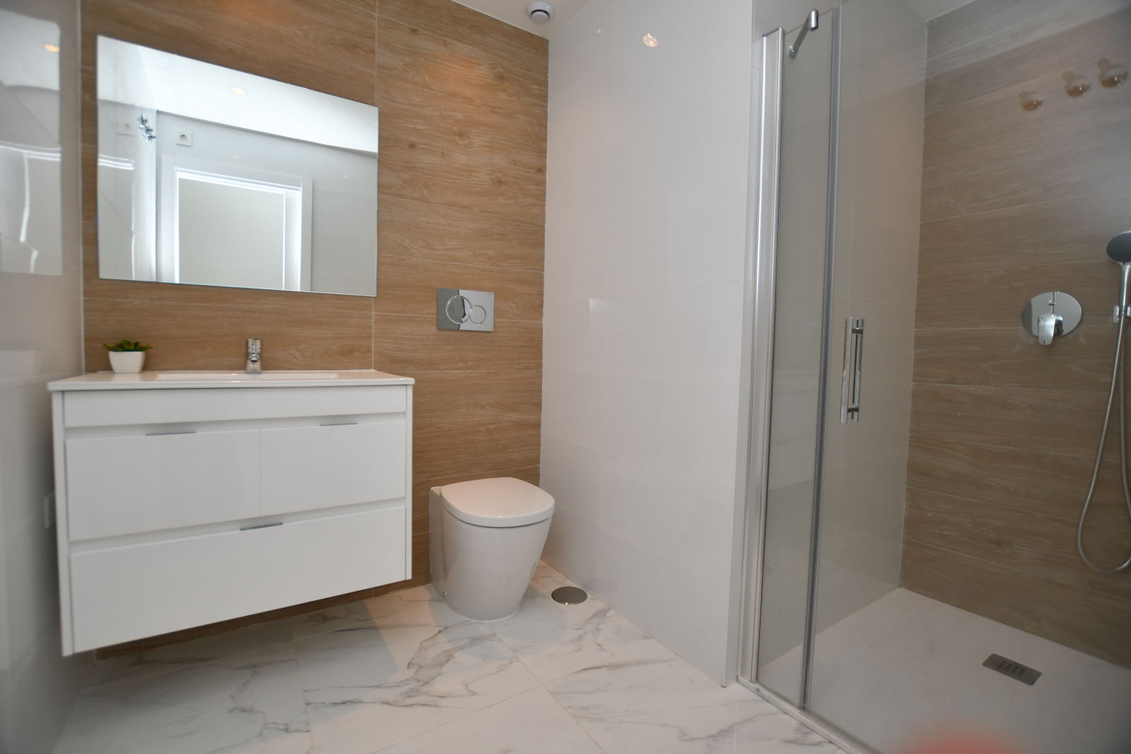 Bedroom in high_bungalow for sale in San Miguel de Salinas