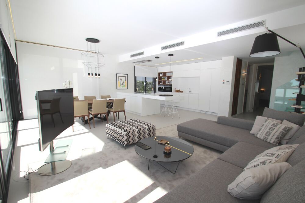 Located in the charming setting of San Miguel de Salinas, these villas offer an exclusive lifestyle
