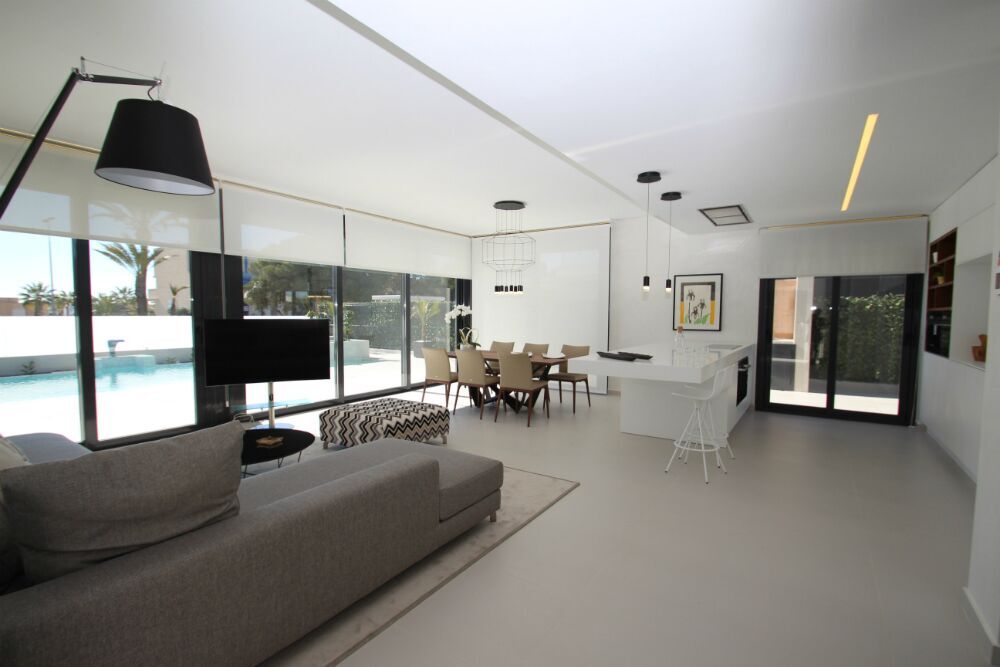 Located in the charming setting of San Miguel de Salinas, these villas offer an exclusive lifestyle