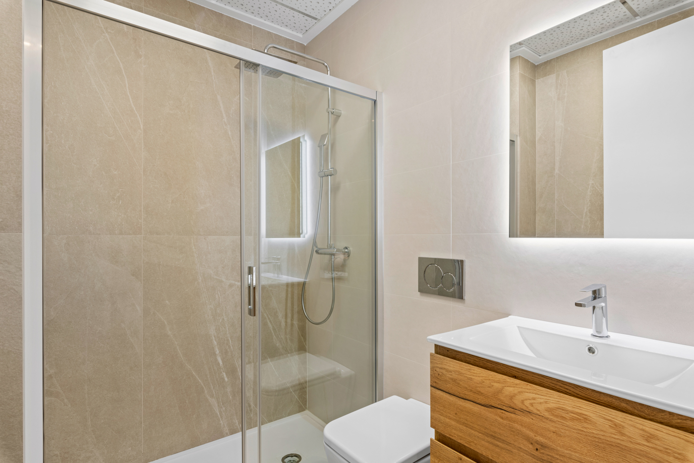 Pool area in apartment for sale in Benijófar
