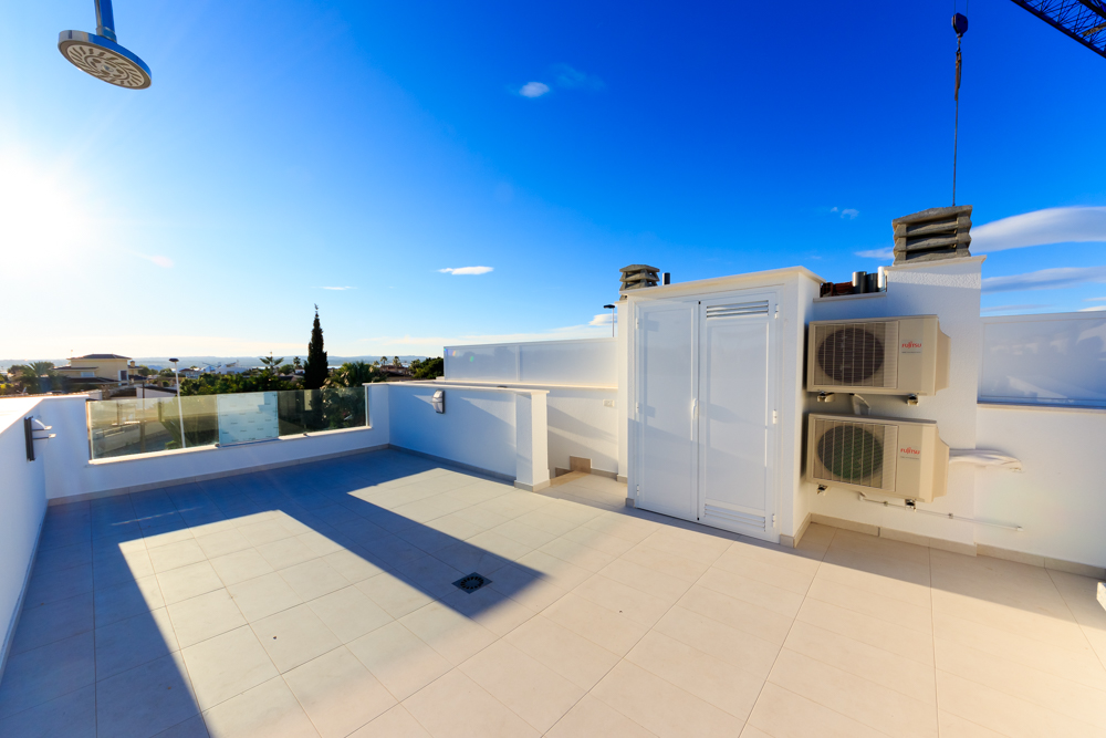 Pool area in terraced for sale in Pilar de la Horadada