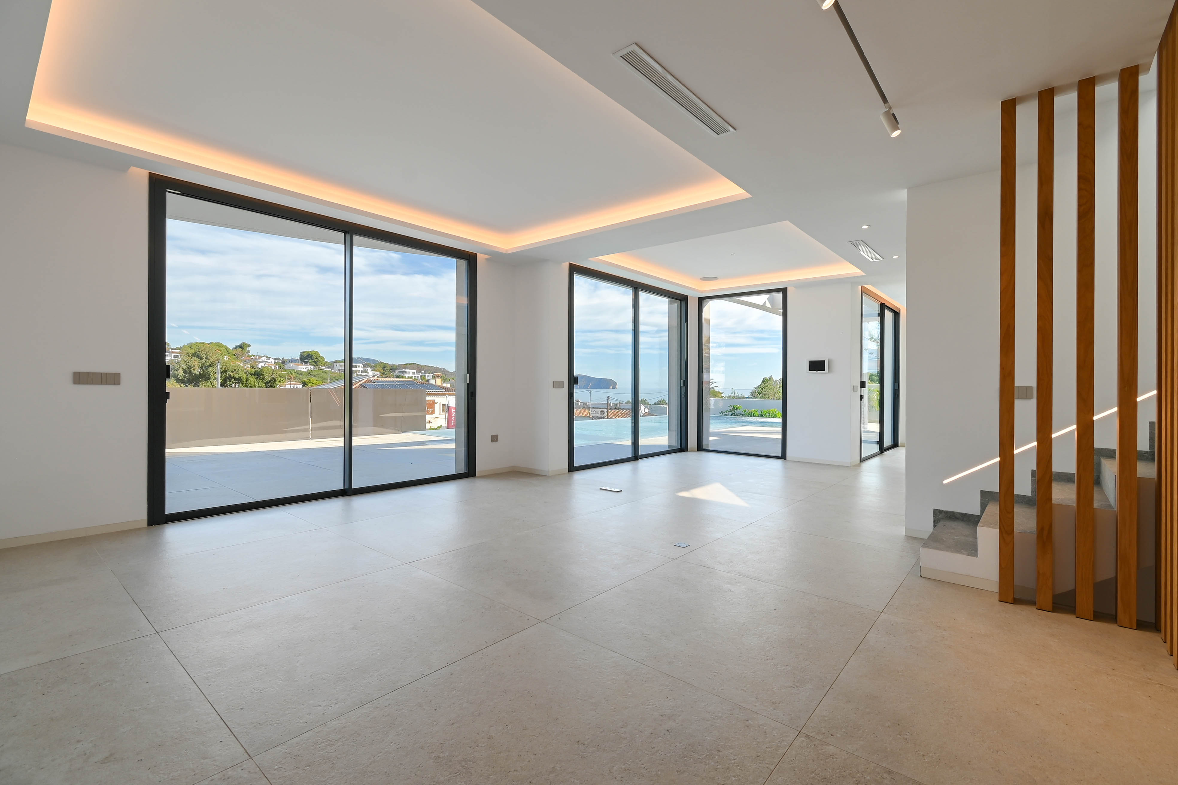 Pool area in villa for sale in Benissa
