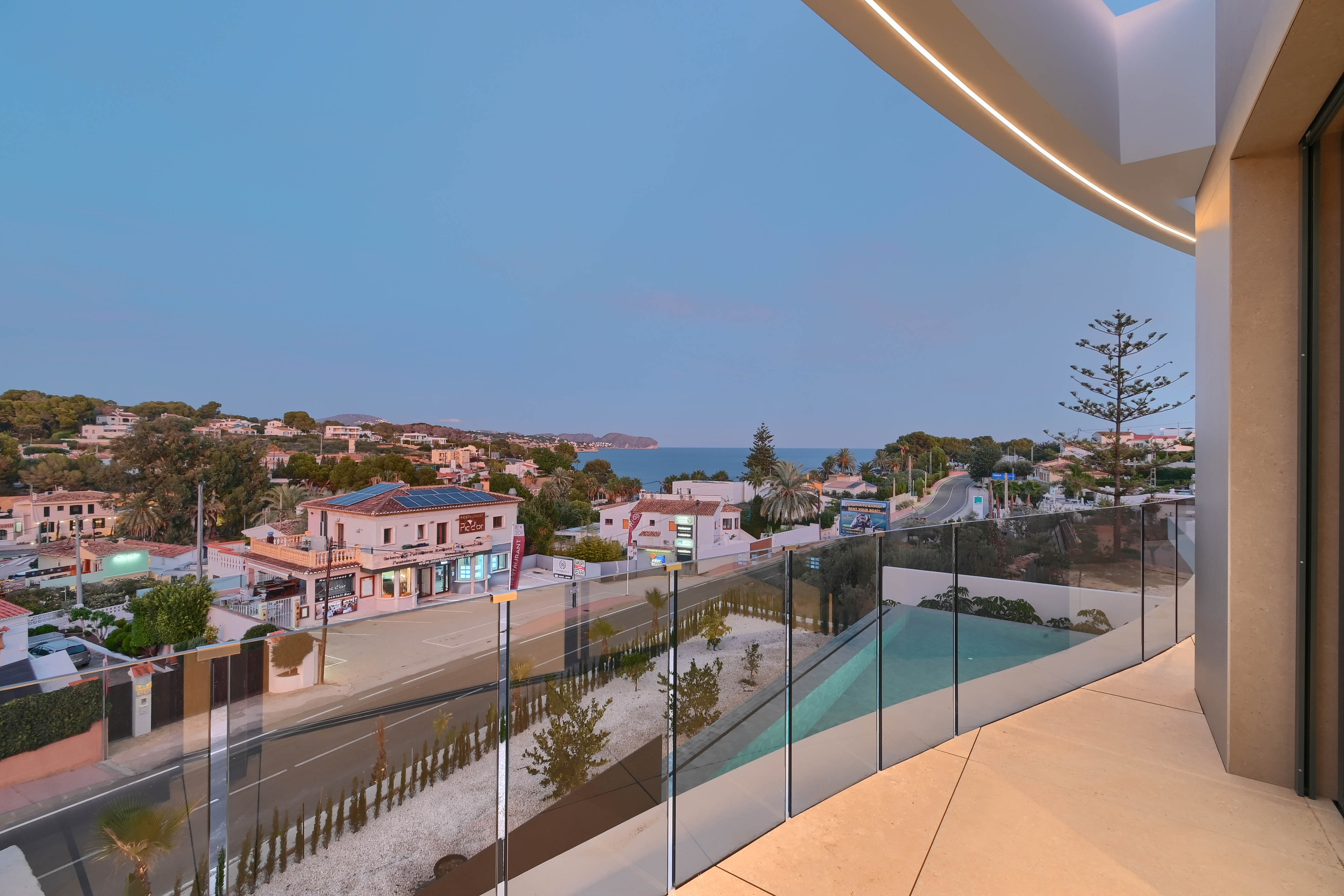 Terrace in villa for sale in Benissa