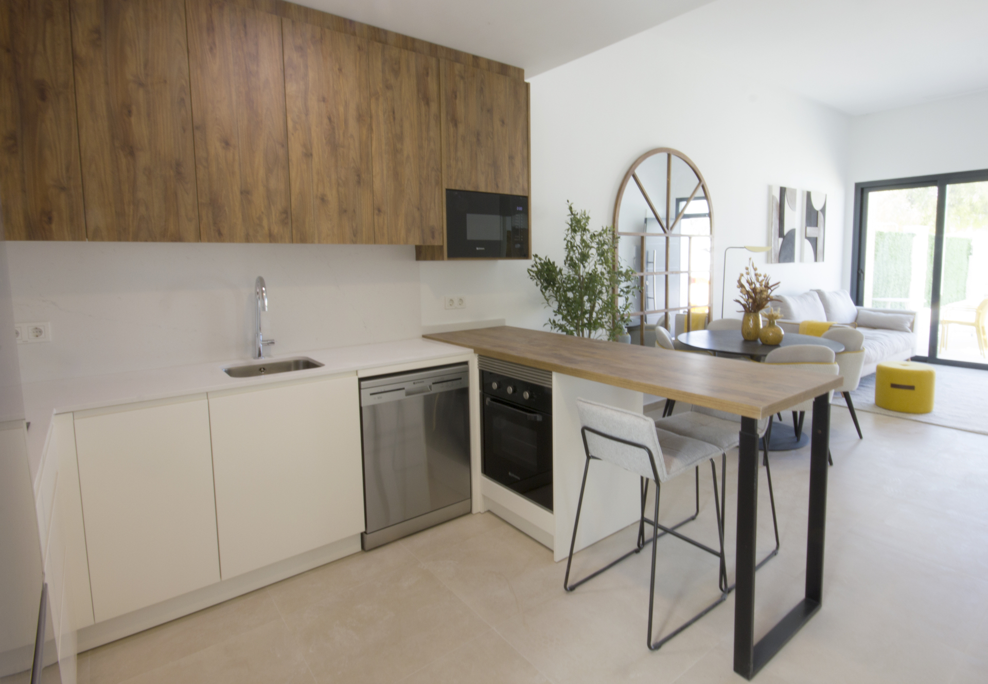 Garden in low_bungalow for sale in San Fulgencio