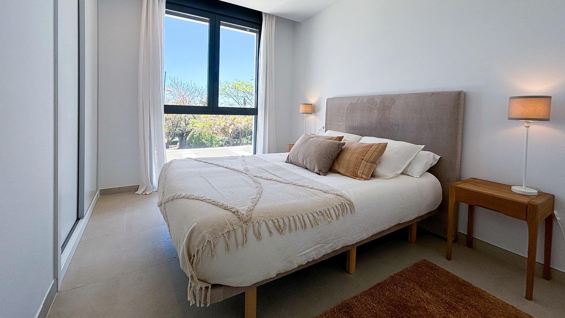 Pool area in villa for sale in Polop