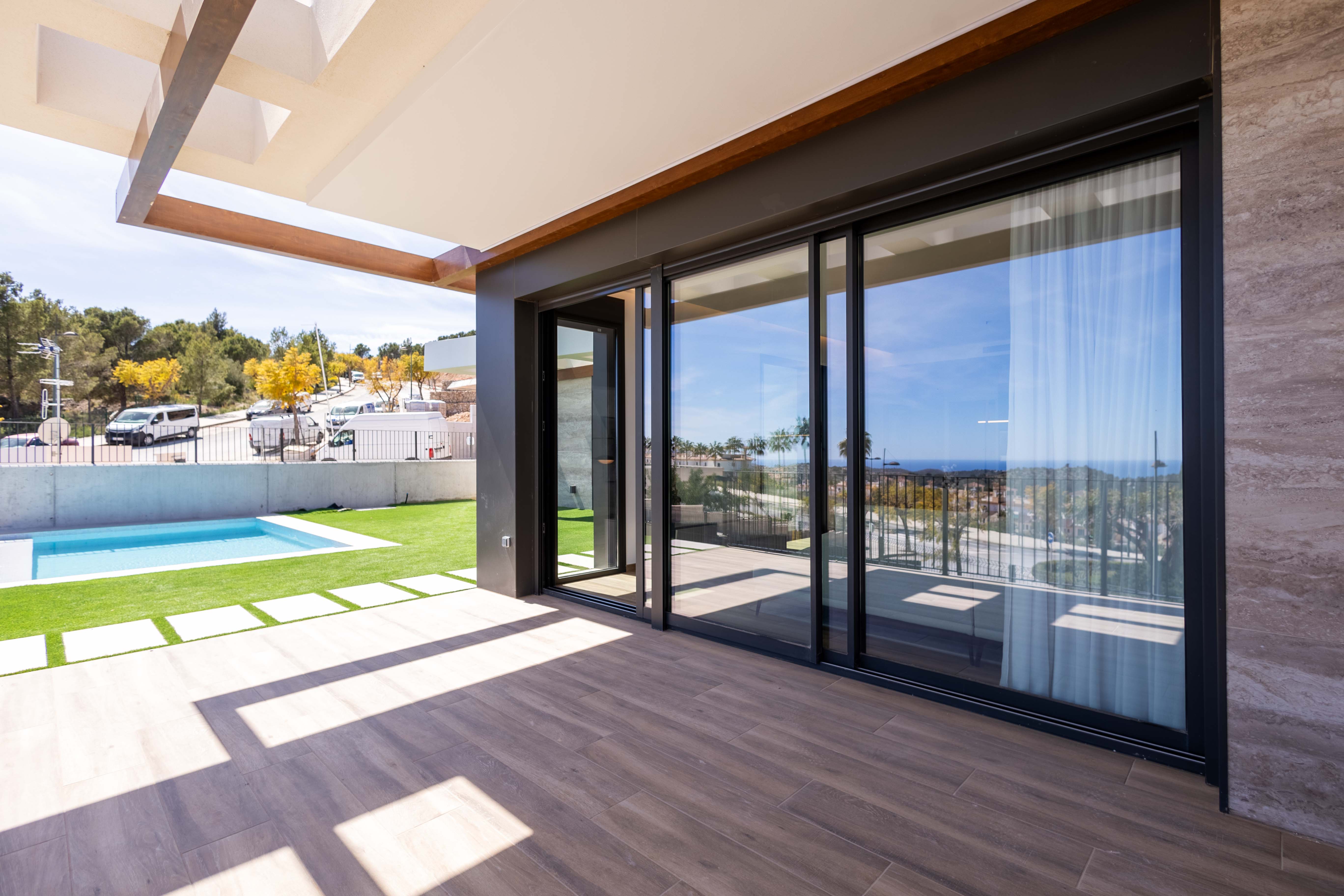Master bedroom in villa for sale in Polop