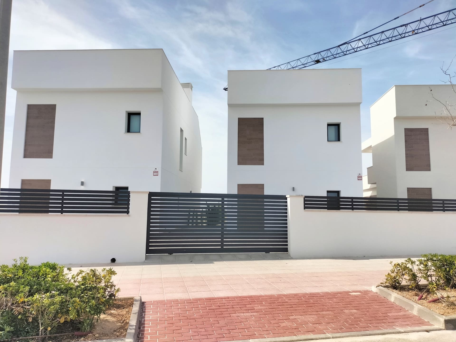 Garden in villa for sale in Pilar de la Horadada