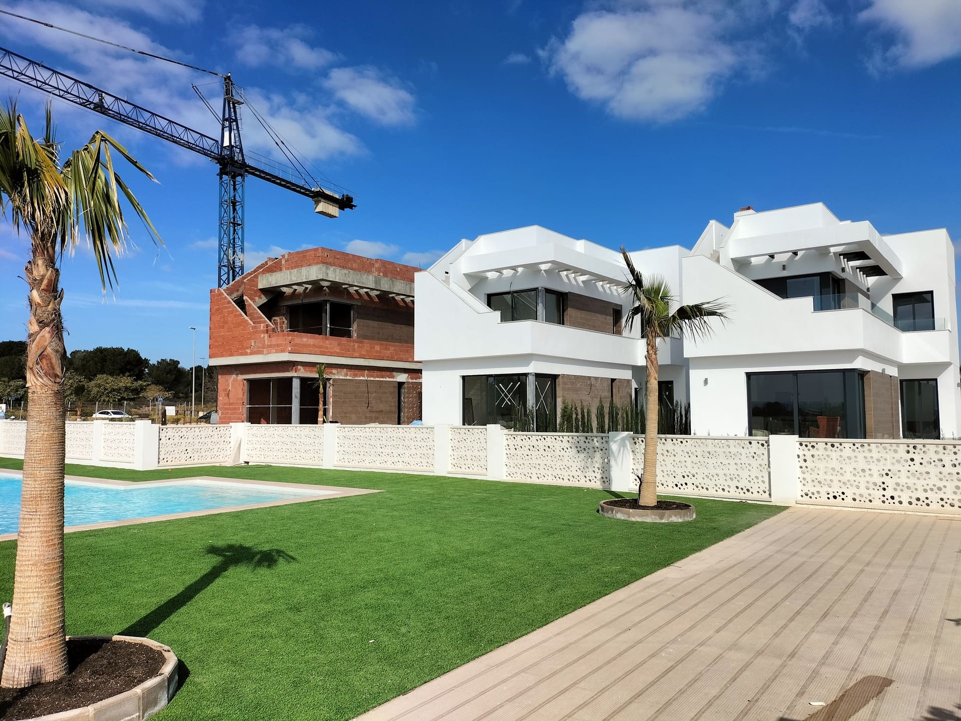 Pool area in villa for sale in Pilar de la Horadada