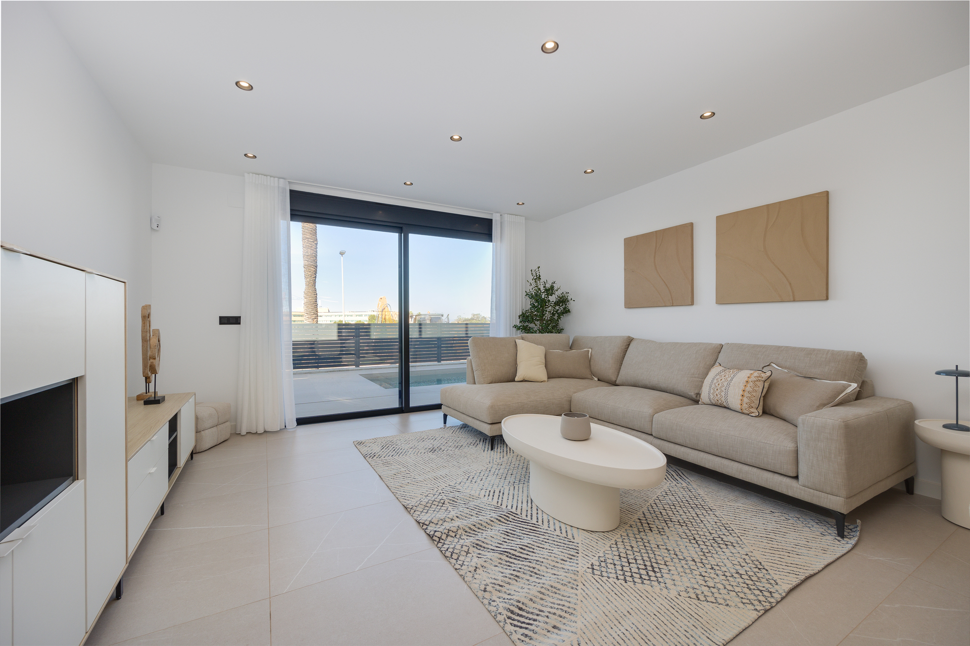 Terrace in villa for sale in Torrevieja