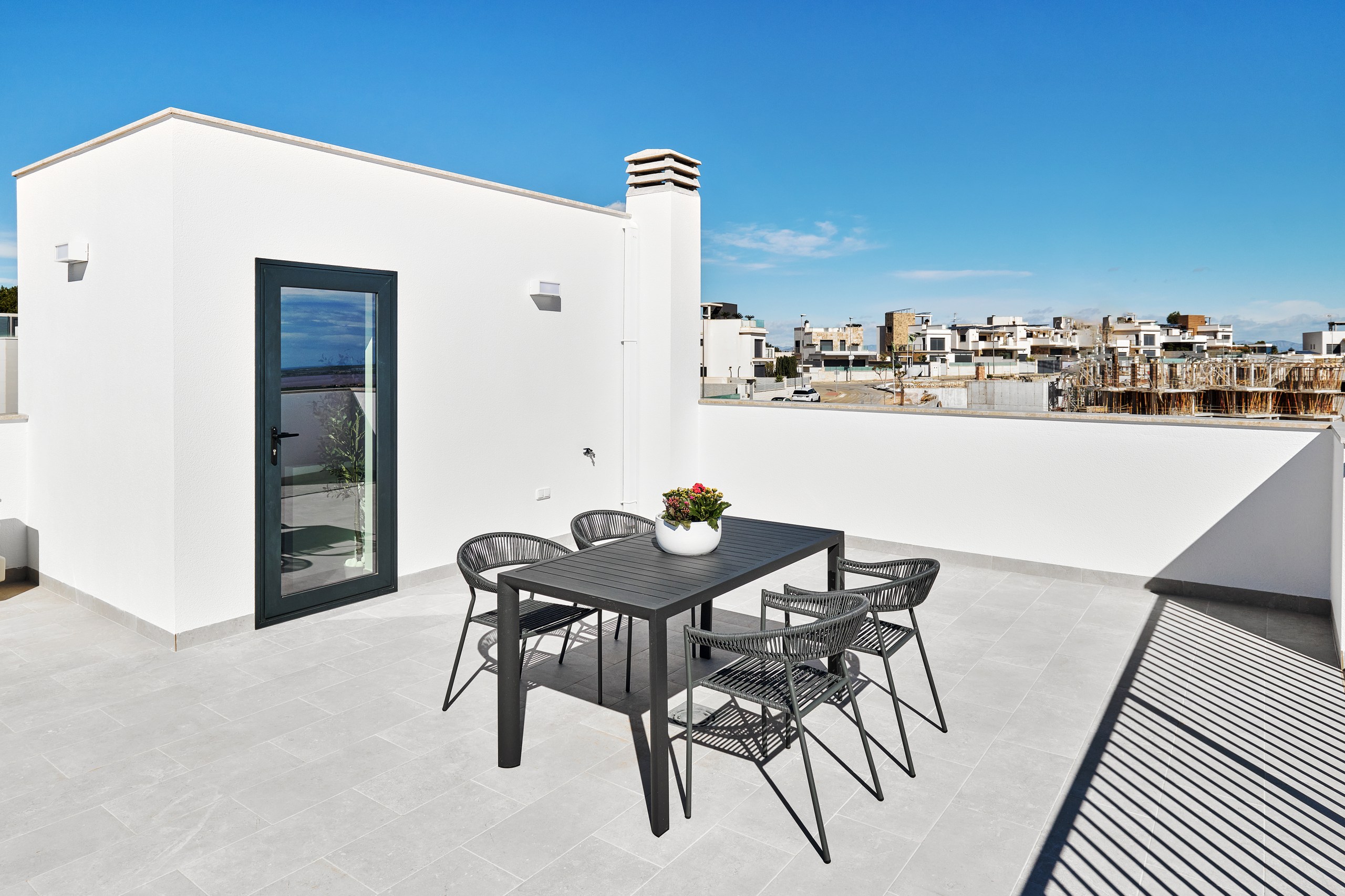 Master bedroom in villa for sale in San Miguel de Salinas