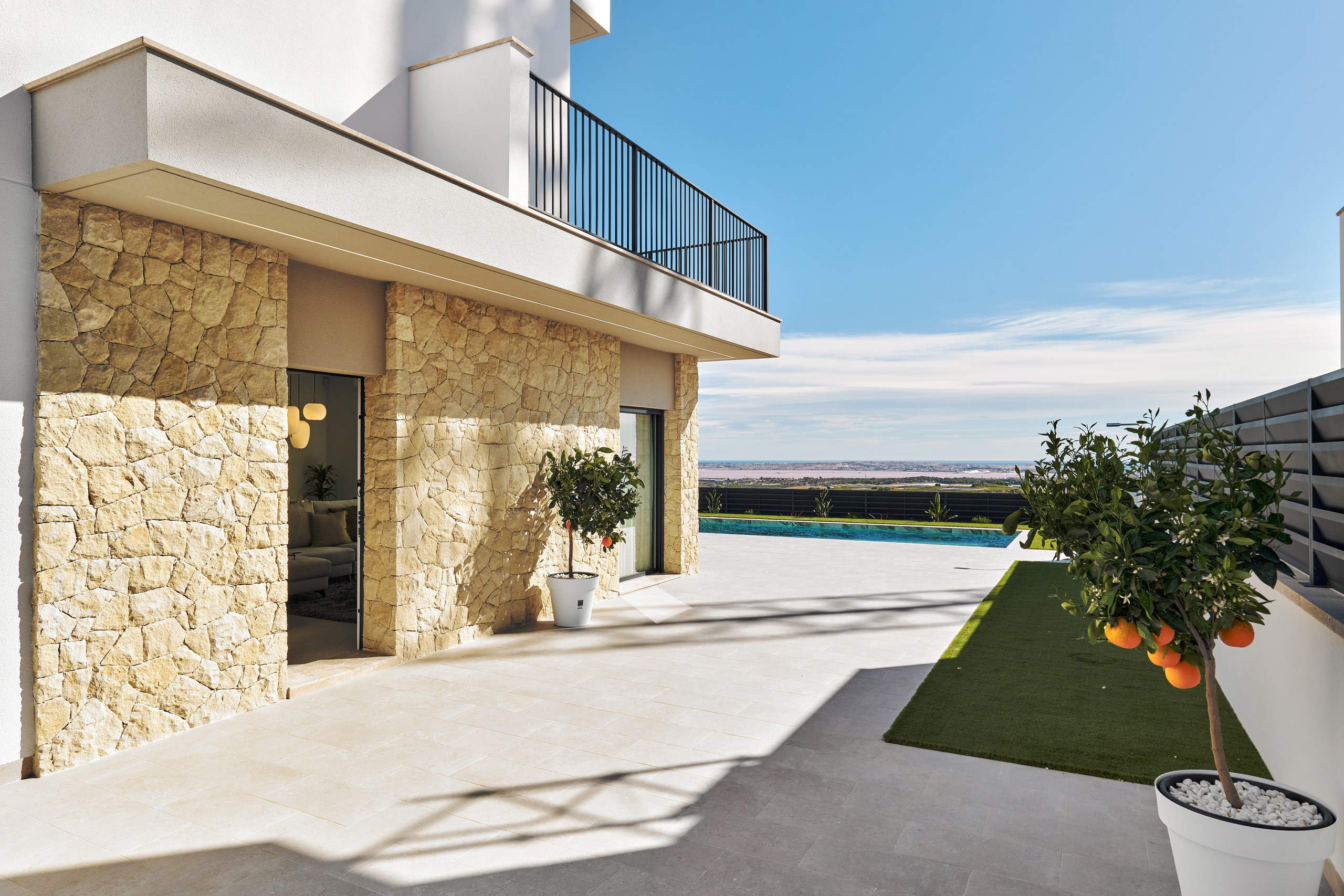Terrace in villa for sale in San Miguel de Salinas