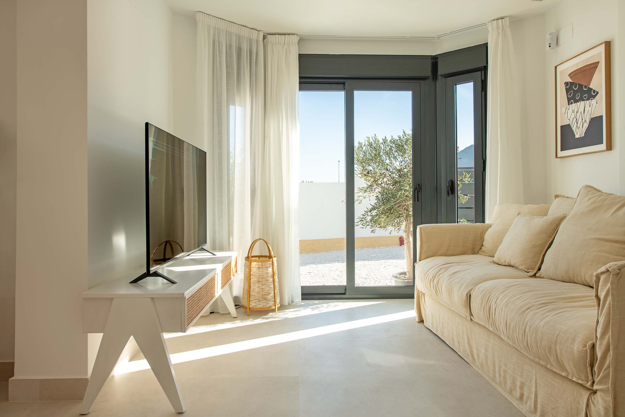 Bedroom in terraced for sale in Cox