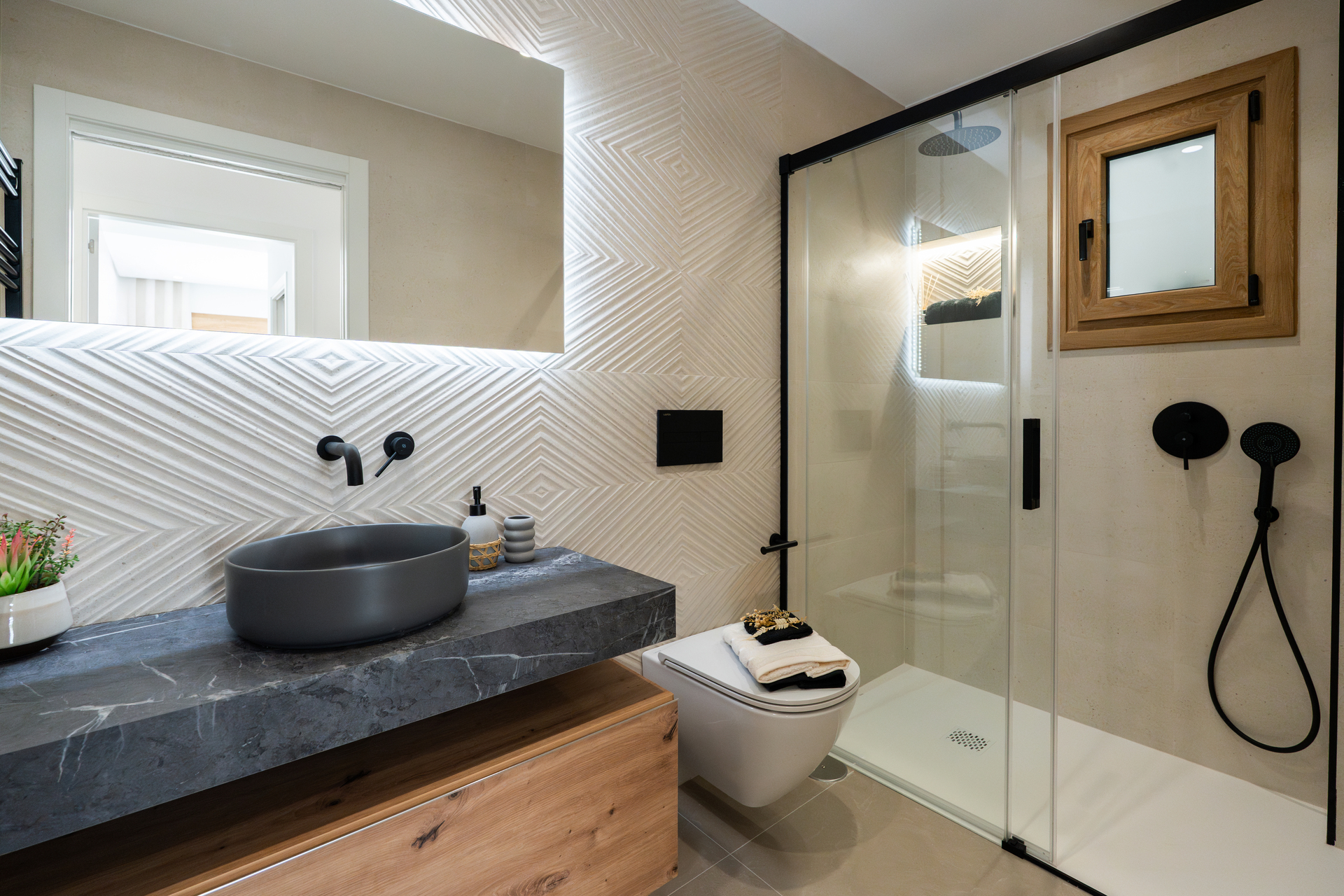 Bathroom in villa for sale in Orihuela Costa