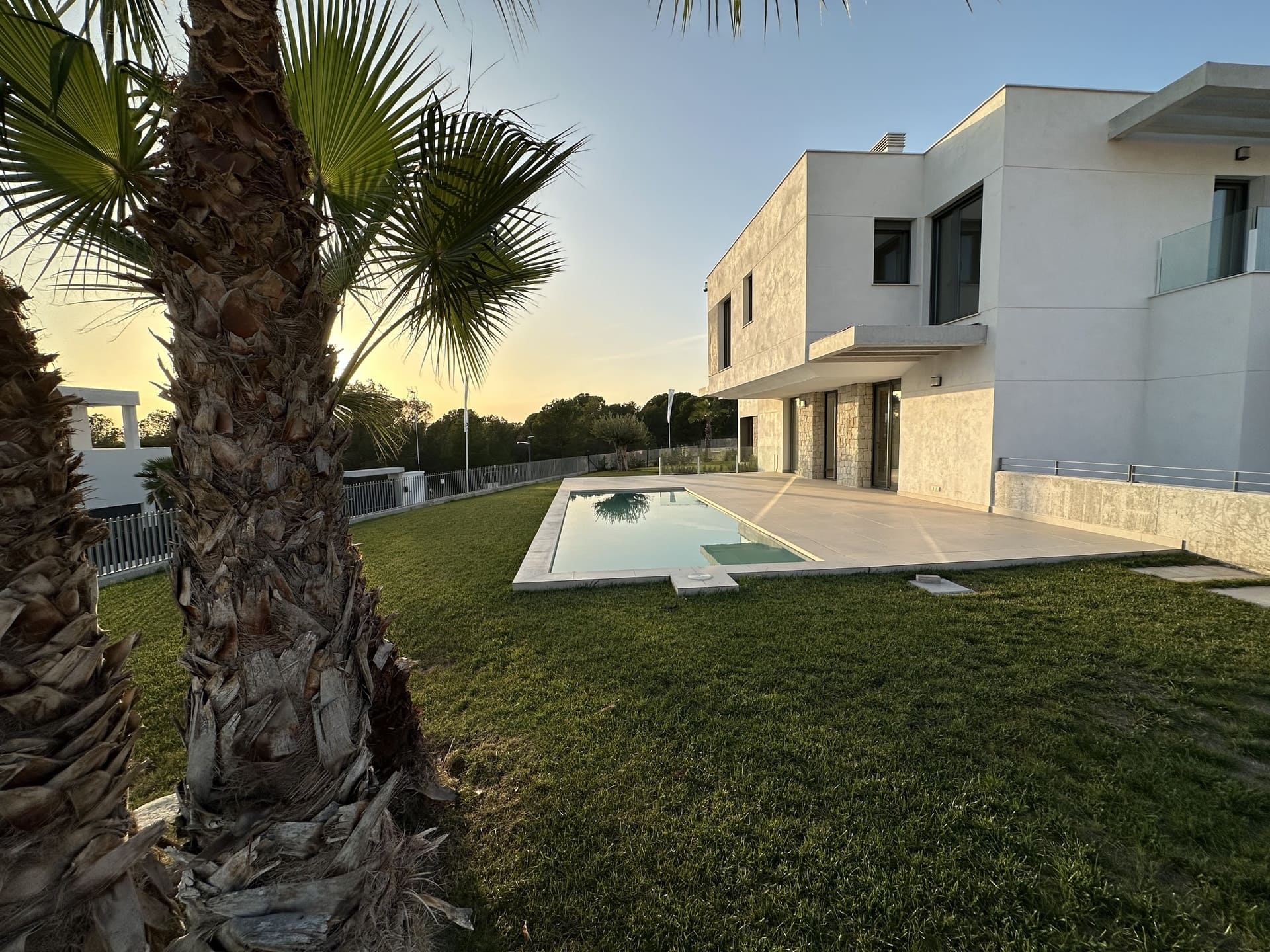 Master bedroom in villa for sale in Finestrat