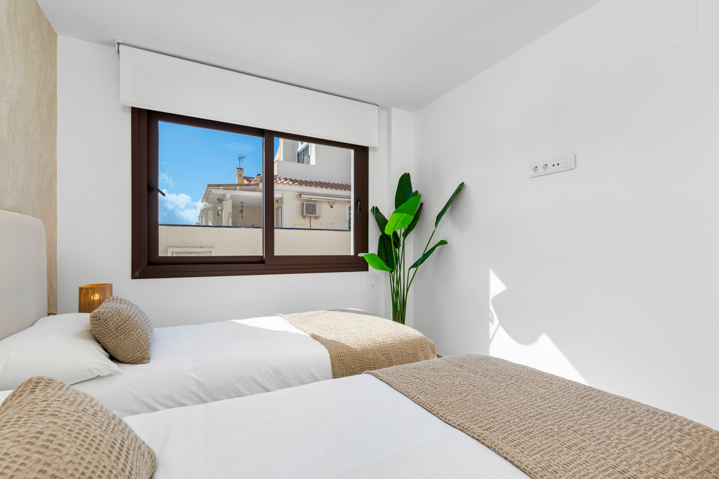 Terrace in villa for sale in Pilar de la Horadada