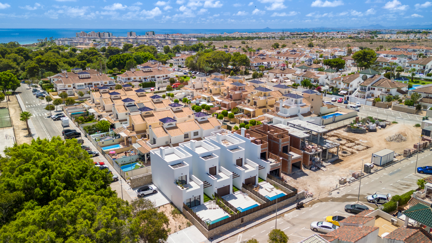 Living room in villa for sale in Pilar de la Horadada