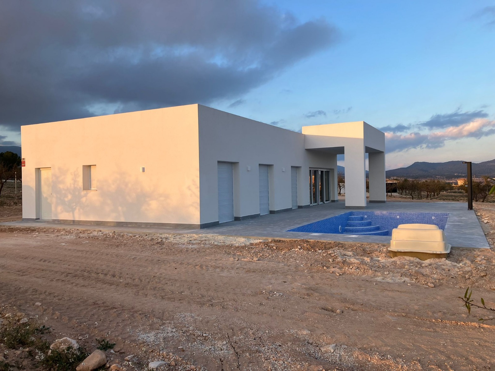 Kitchen in villa for sale in Pinoso