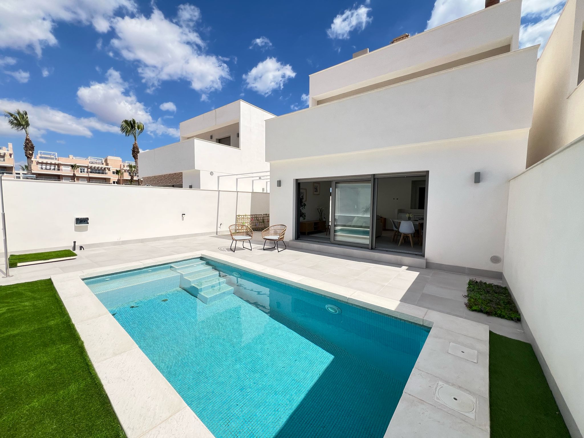 Located in the charming town of Orihuela, this residential complex offers an exclusive selection of