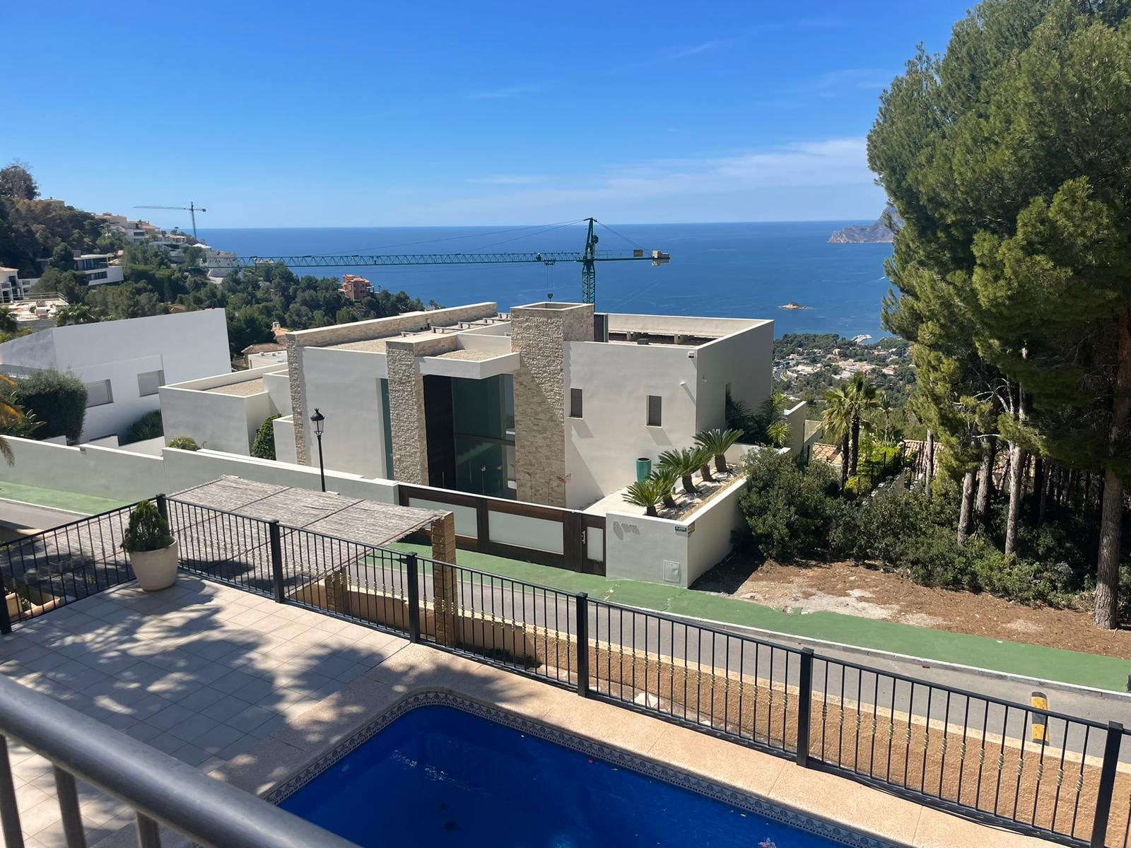 Pool area in villa for sale in Altea