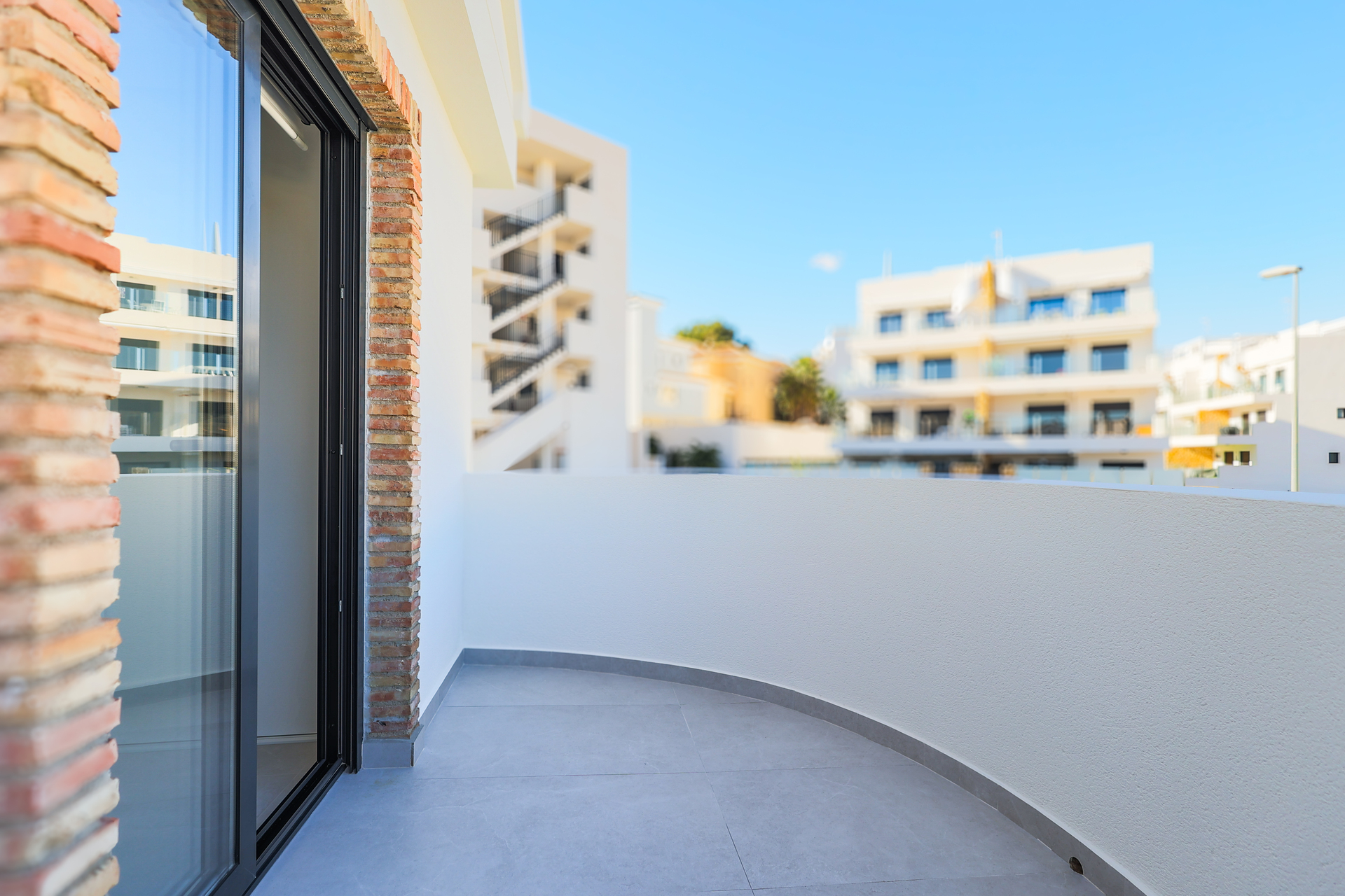 Bedroom in villa for sale in Orihuela Costa
