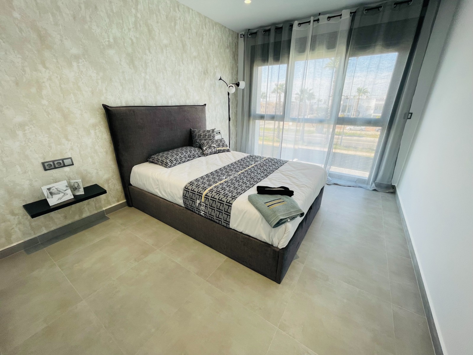 Pool area in villa for sale in Torrevieja