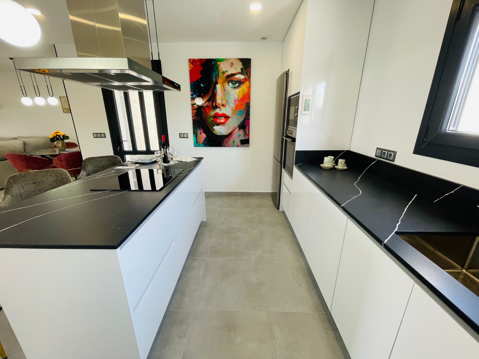 Dining area in villa for sale in Torrevieja