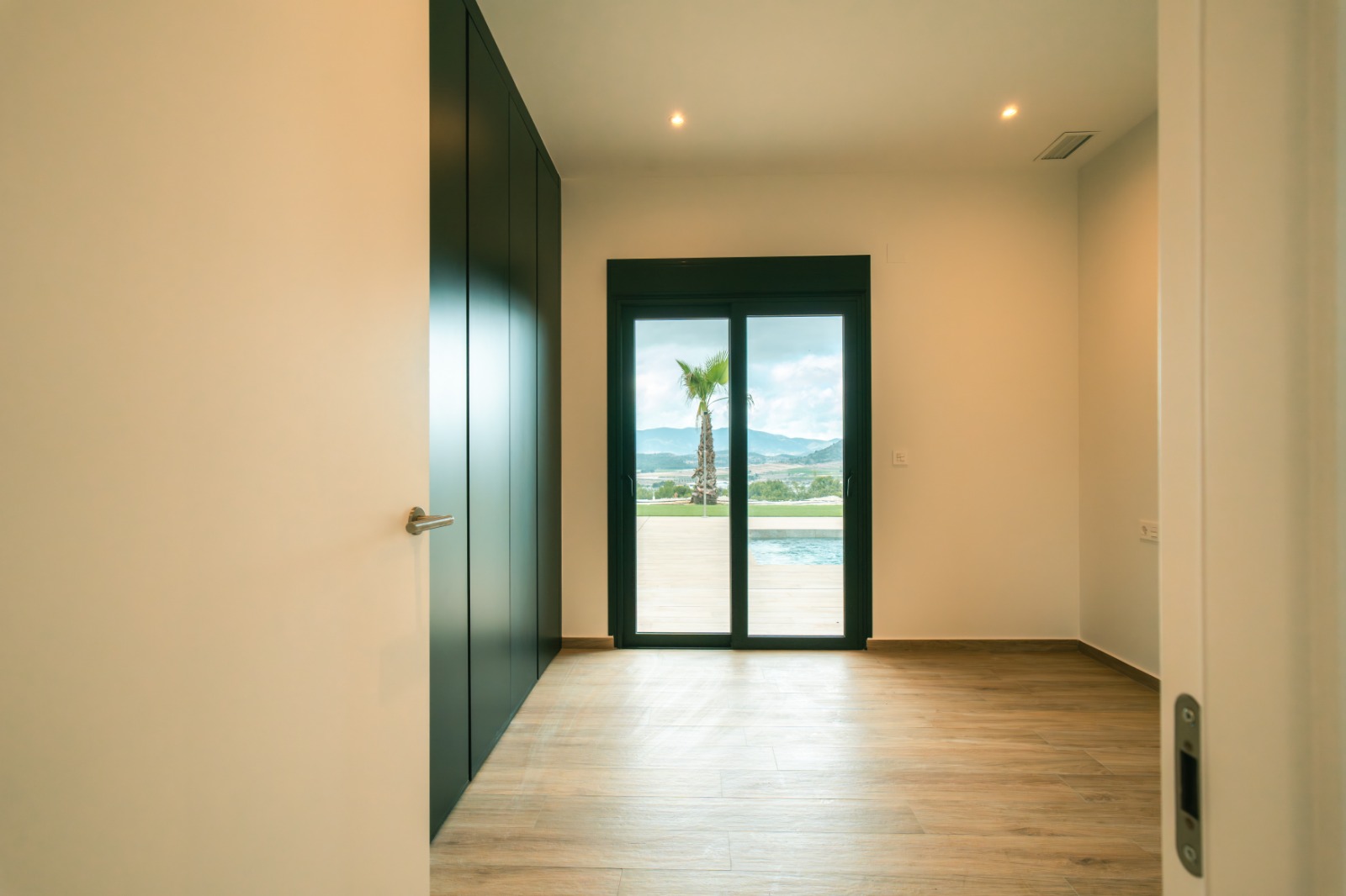 Bathroom in villa for sale in Pinoso