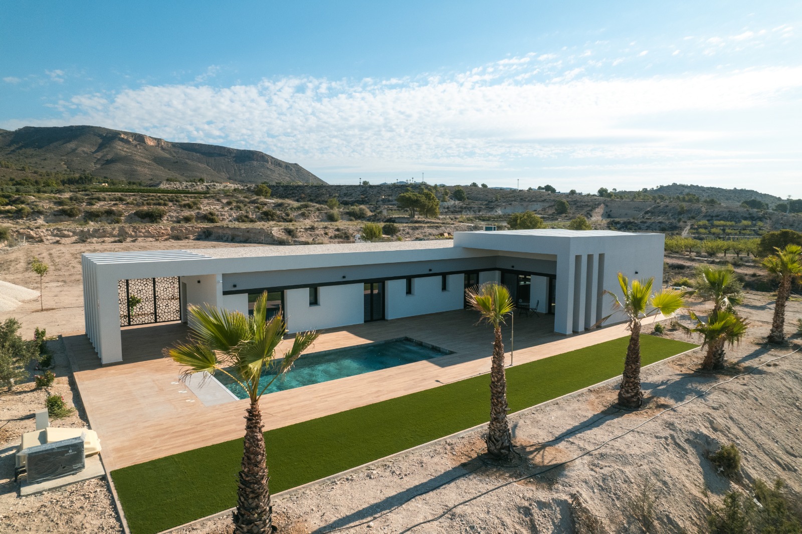 Terrace in villa for sale in Pinoso