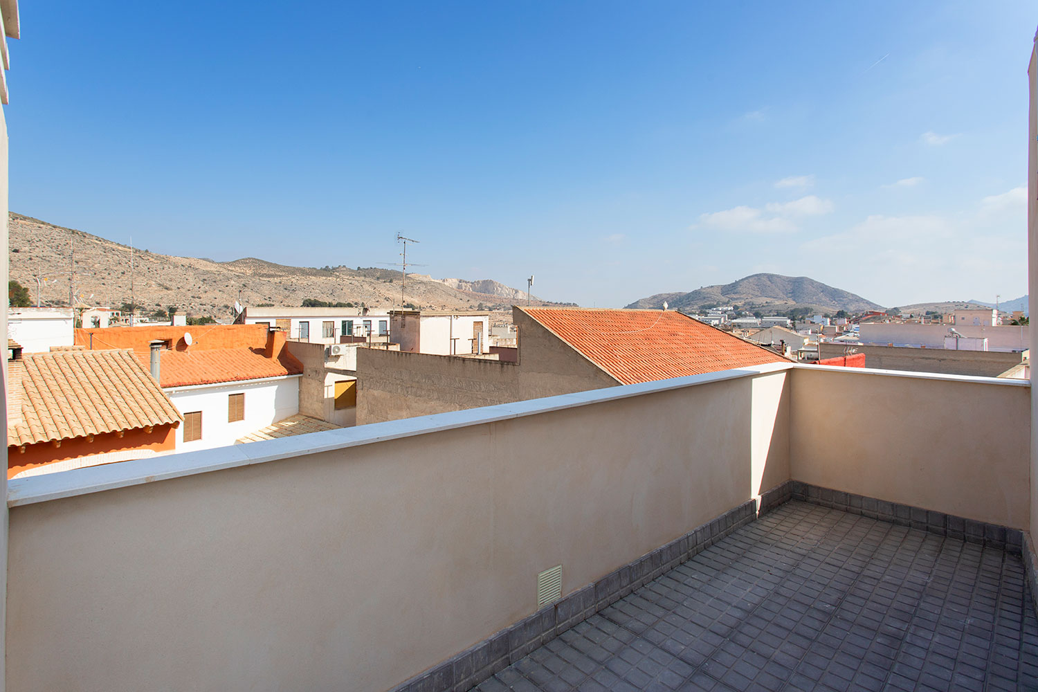 Pool area in penthouse for sale in Hondón de las Nieves