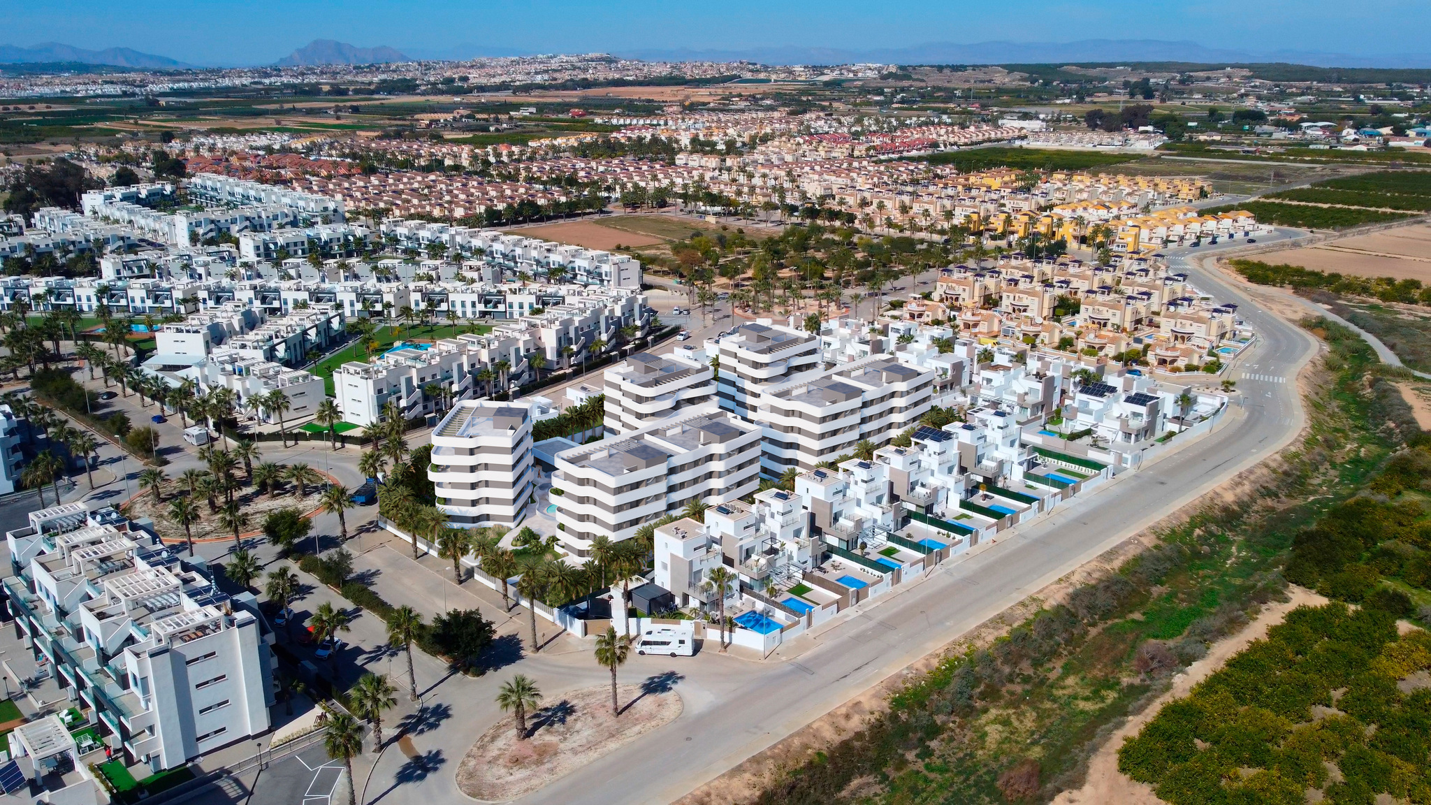 Master bedroom in apartment for sale in Guardamar del Segura