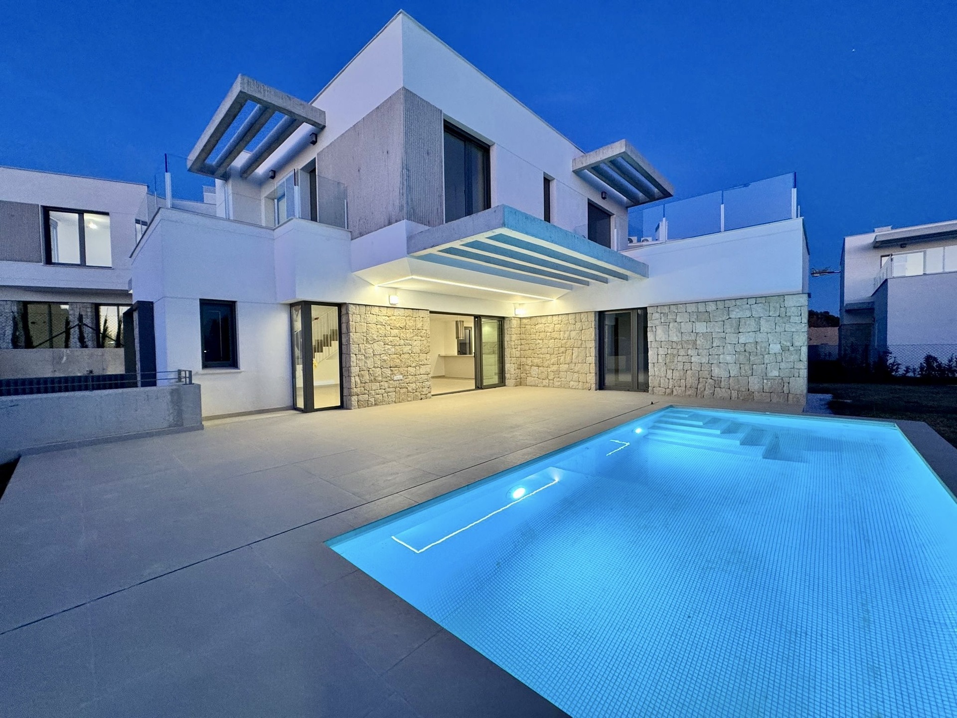 Garden in villa for sale in Finestrat