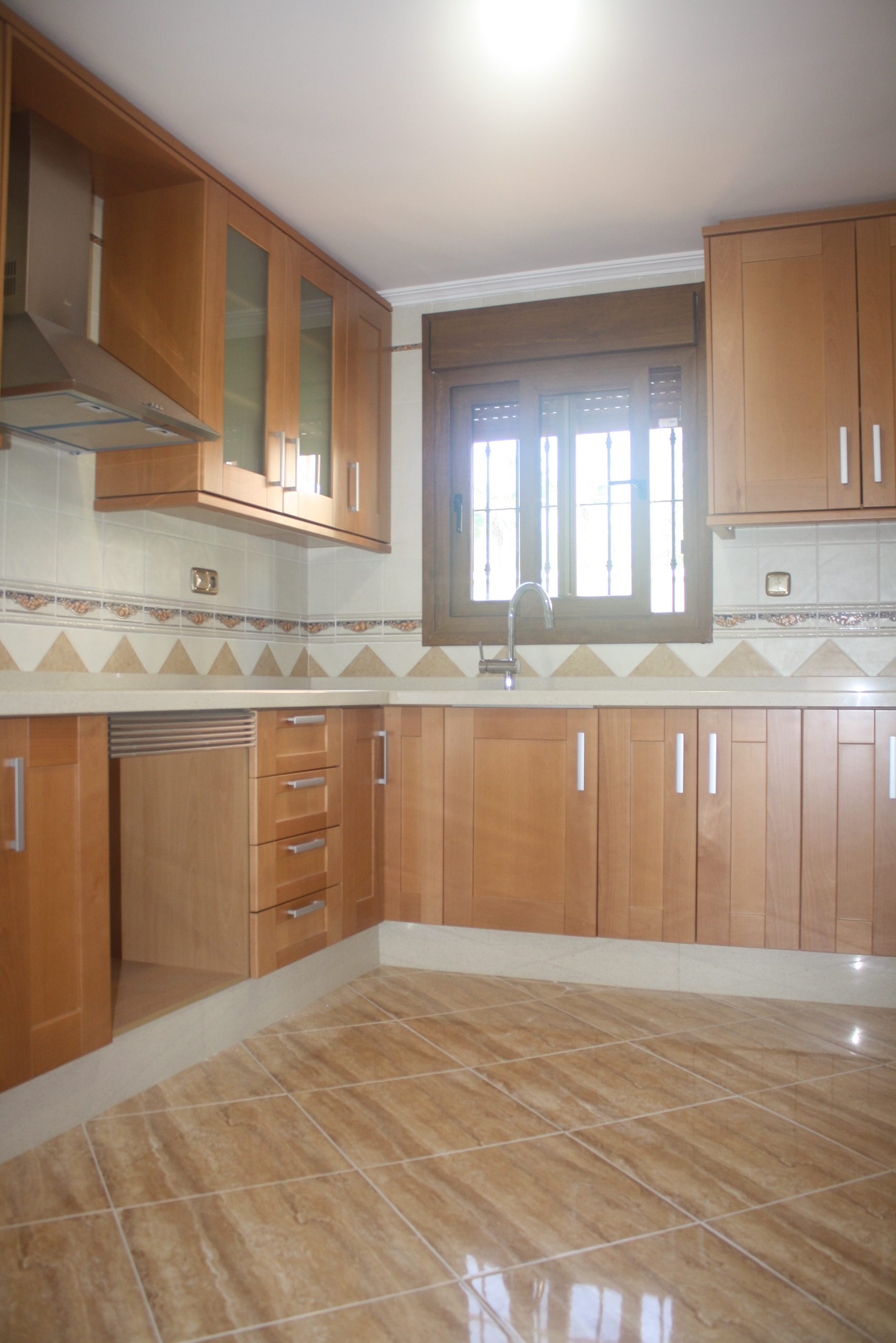 Dining area in villa for sale in Torrevieja