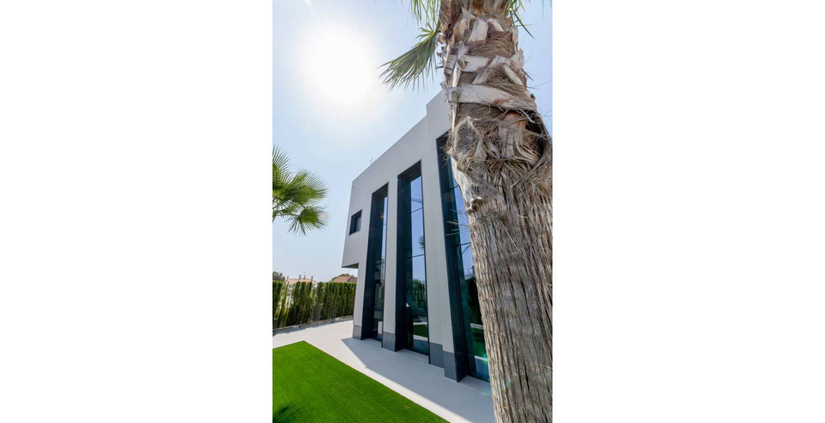 Master bedroom in villa for sale in Dehesa de Campoamor