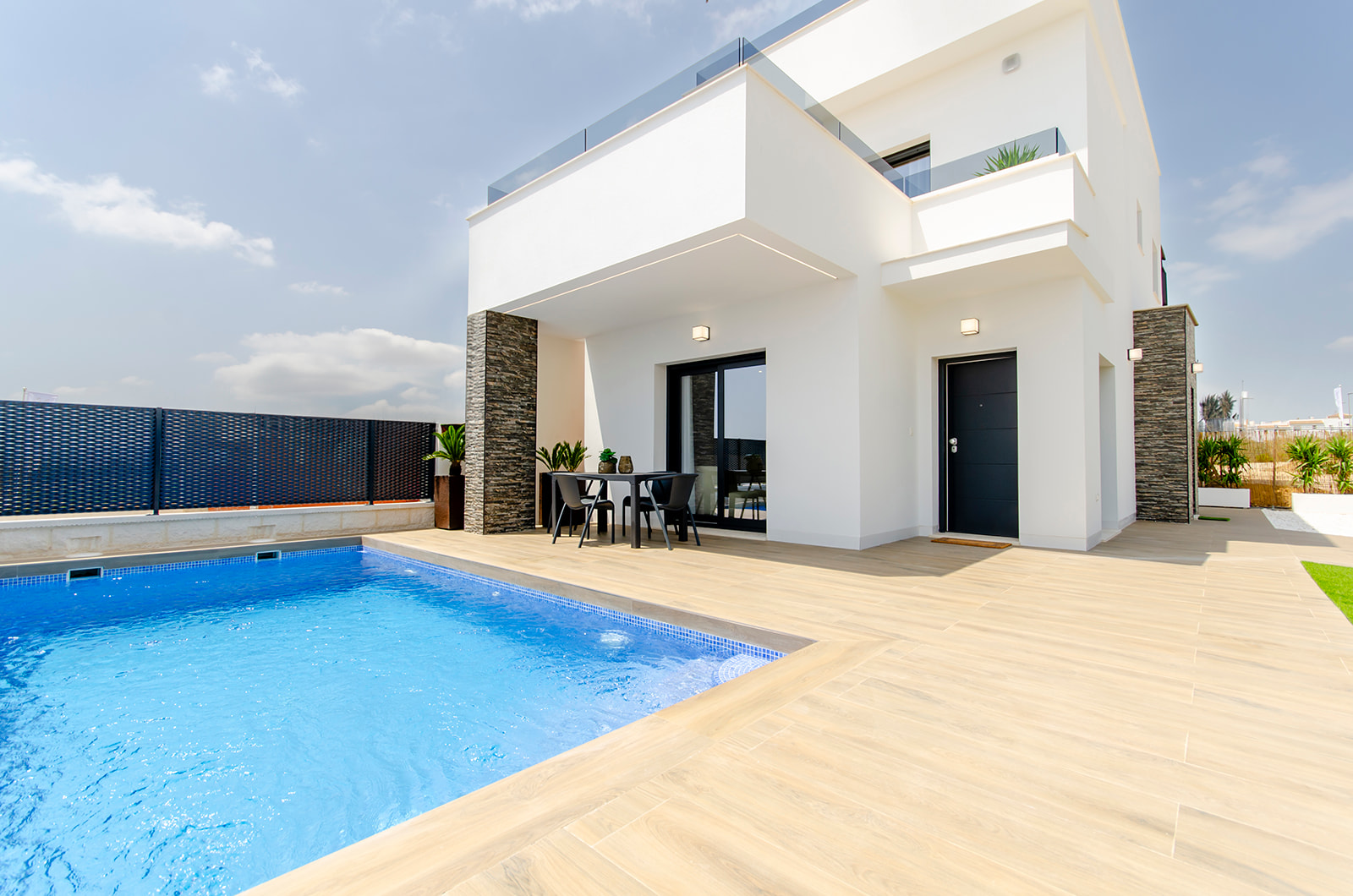 Exterior view in villa for sale in Orihuela Costa