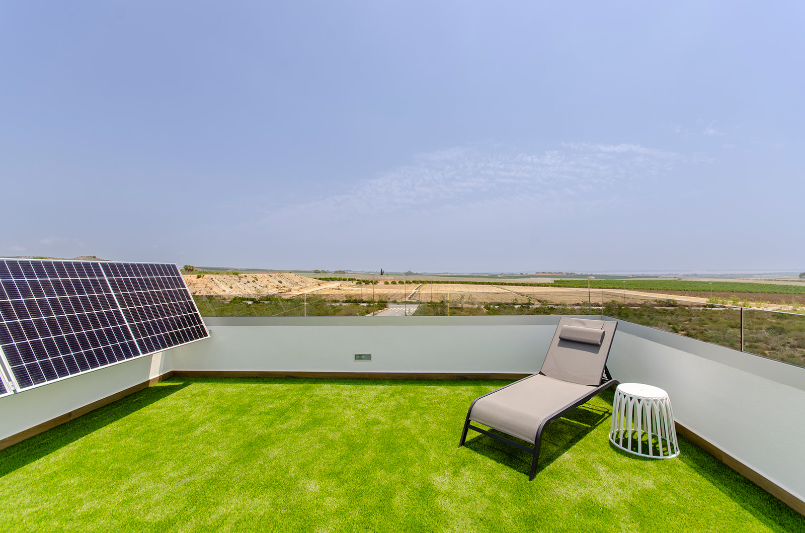Garden in villa for sale in Orihuela Costa