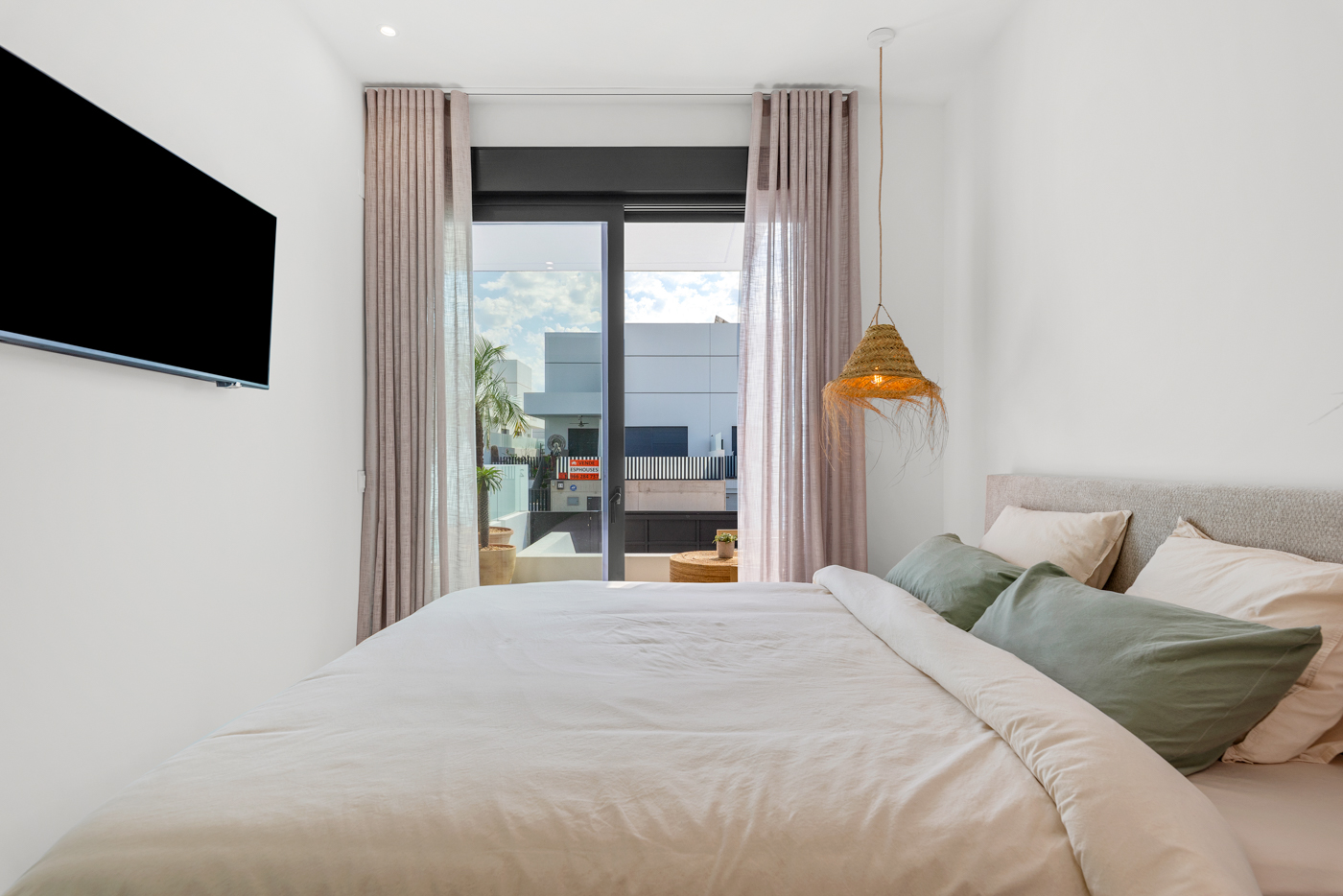 Exterior view in terraced for sale in Dolores